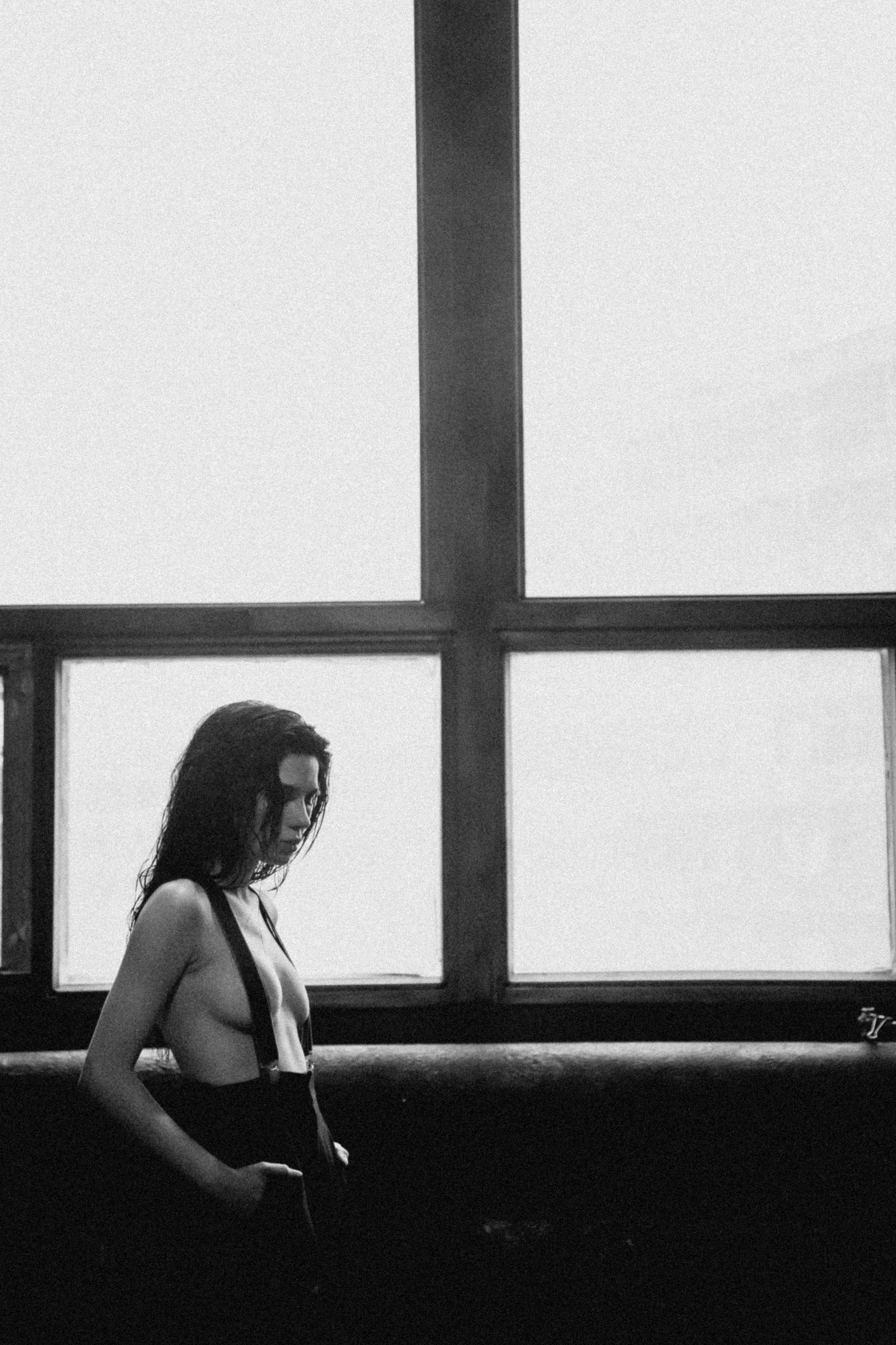 обнаженная женщина