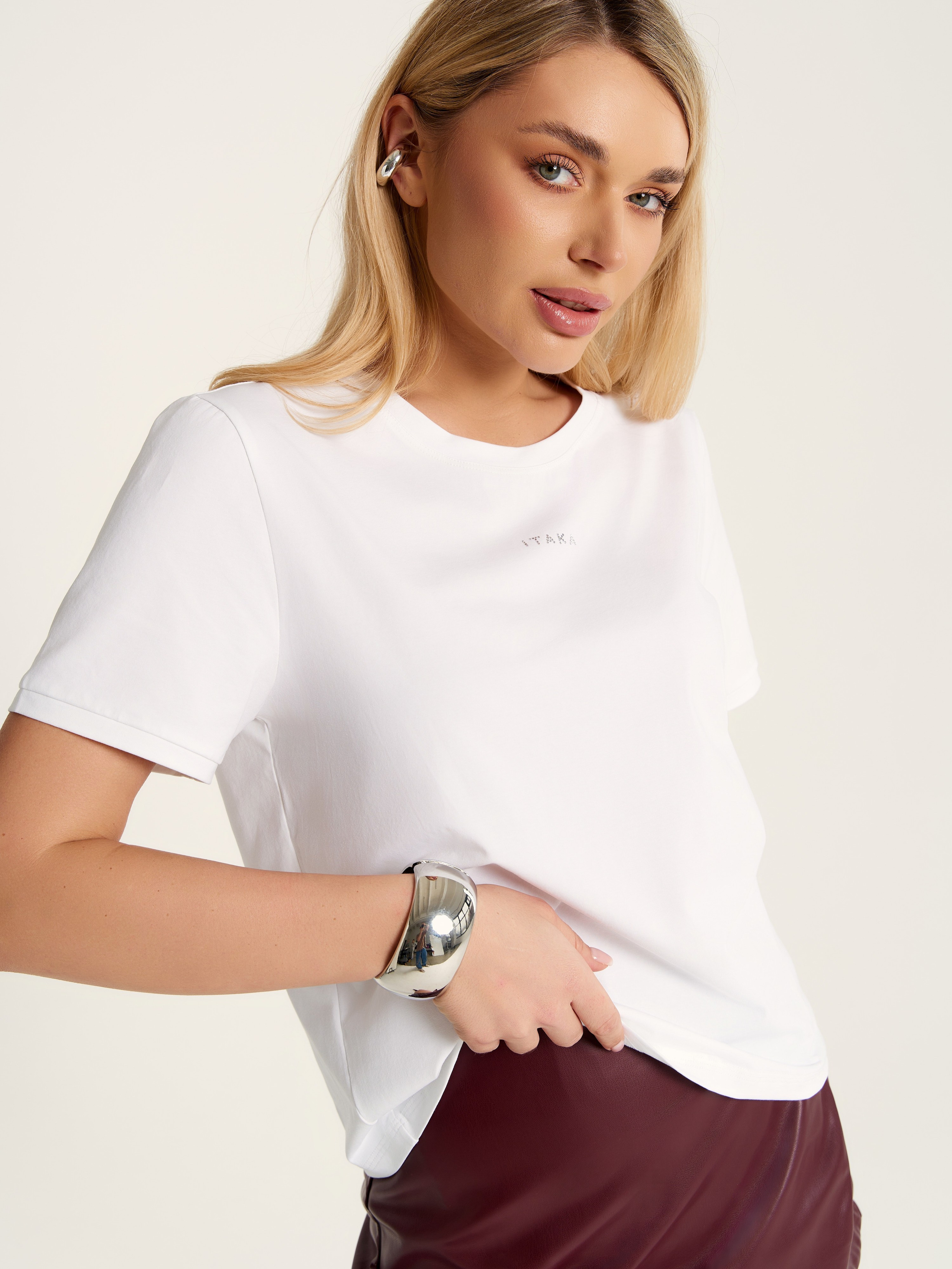 Itaka. Фотограф для маркетплейсов в Москве