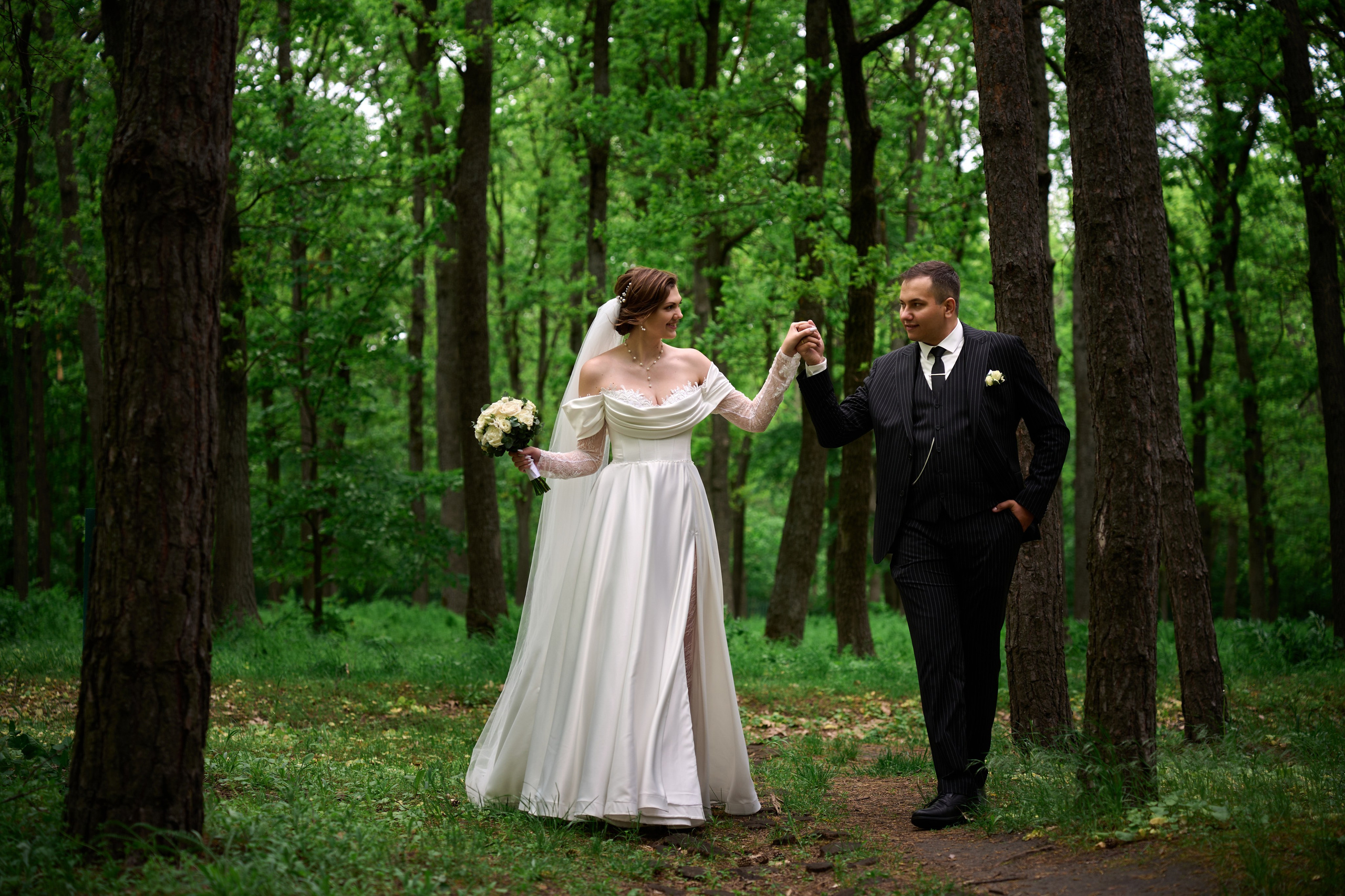 Гибридная съемка свадьбы Виктора и Виктории. Профессиональный фотограф Старый Оскол, Губкин — свадьба, венчание, крещение, юбилей и день рождения