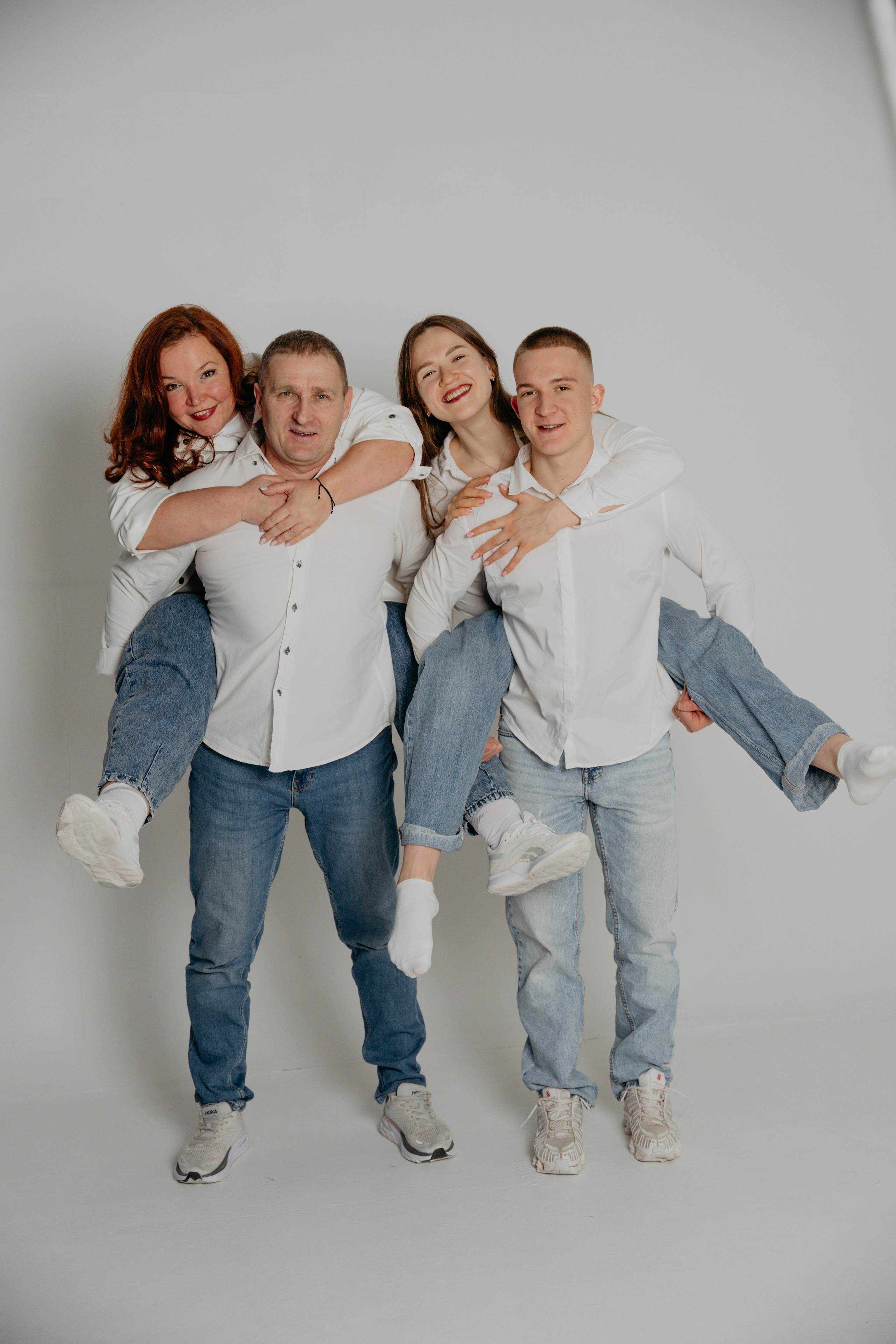 Зажигательная семья