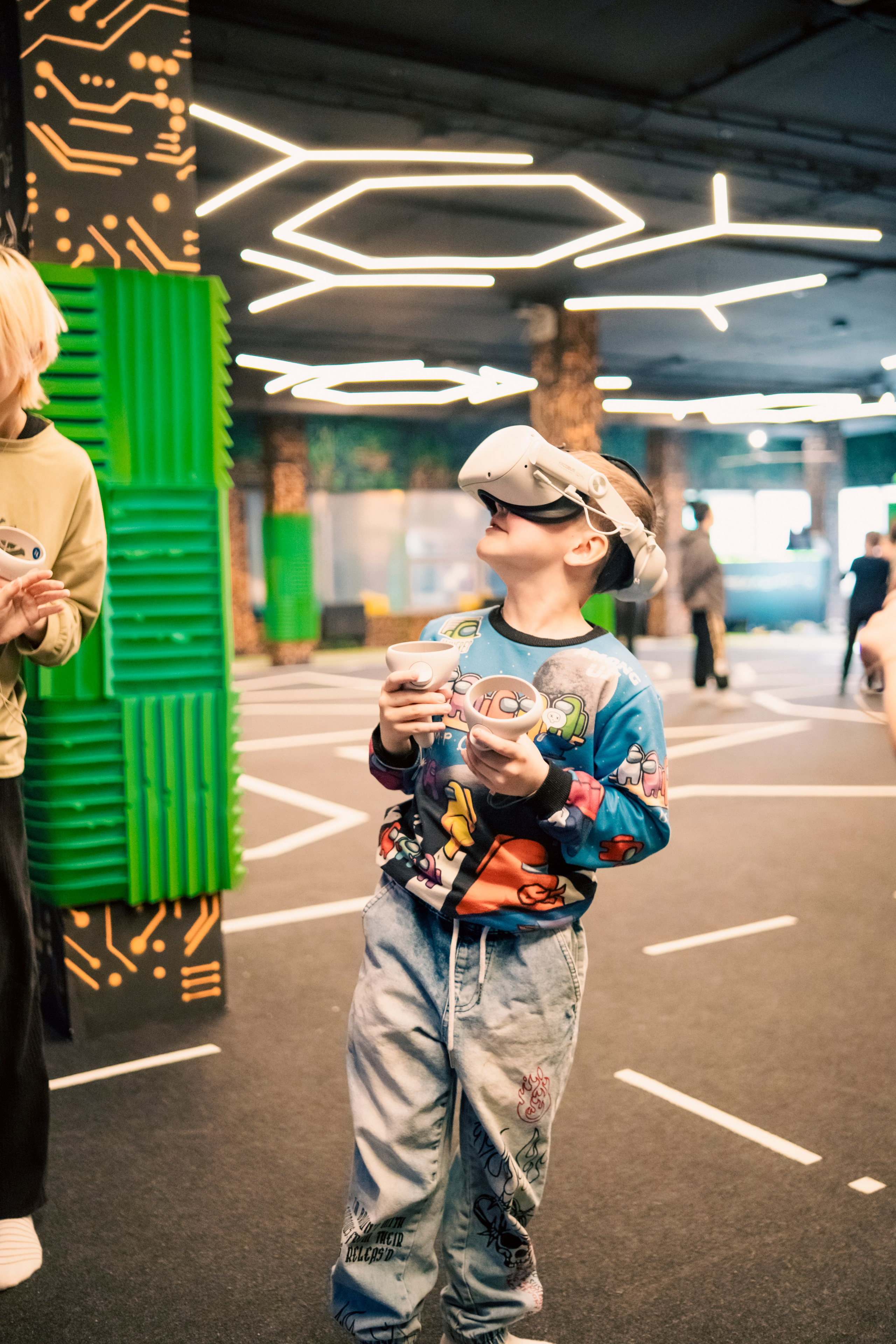 VR April-May. Felixtones