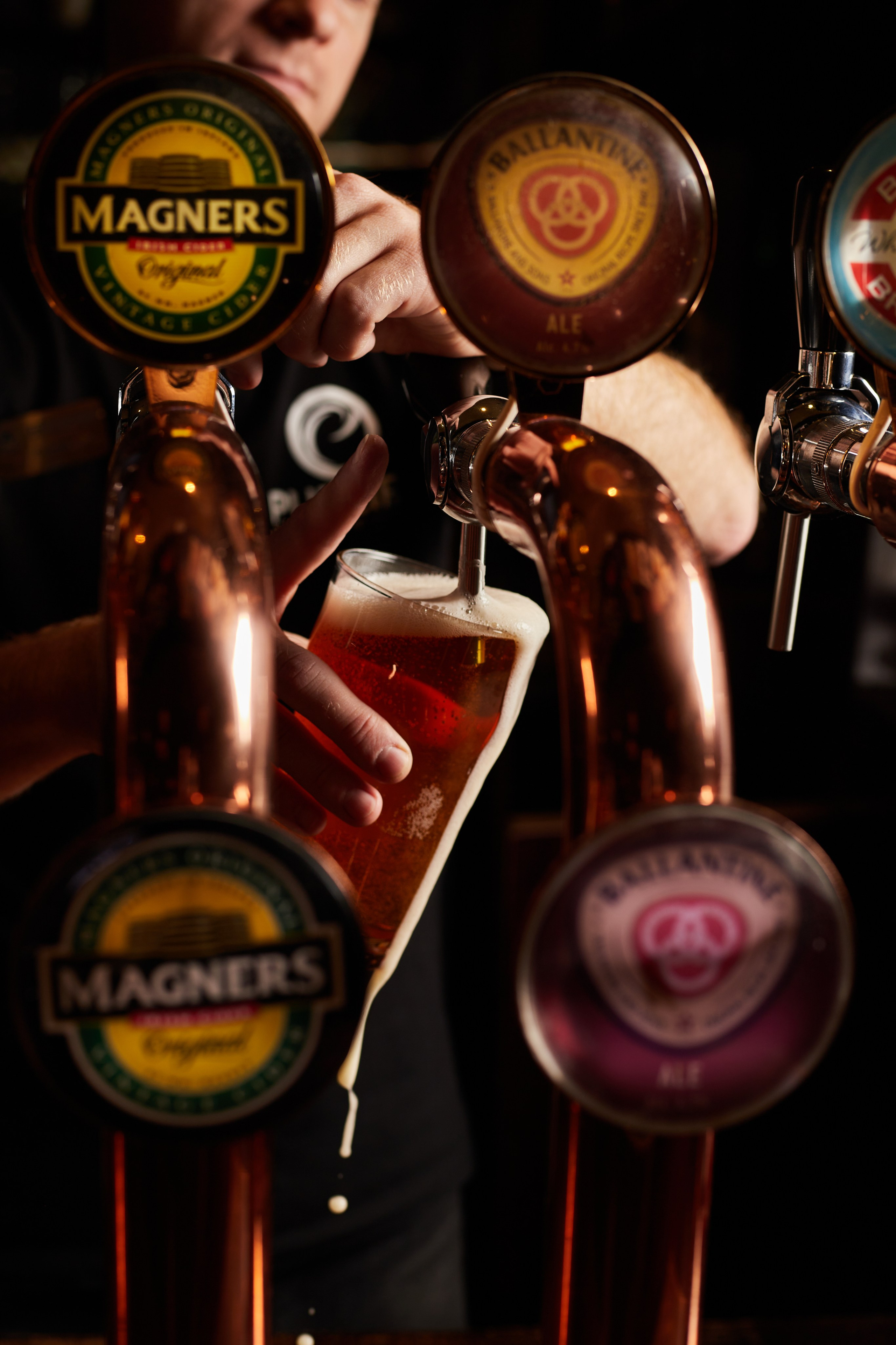 Ресторанный холдинг, объединяющий 7 московских пабов, каждый из которых имеет свою концепцию и легенду. Фотограф|Москва-СПб| Анастасия Рябинина