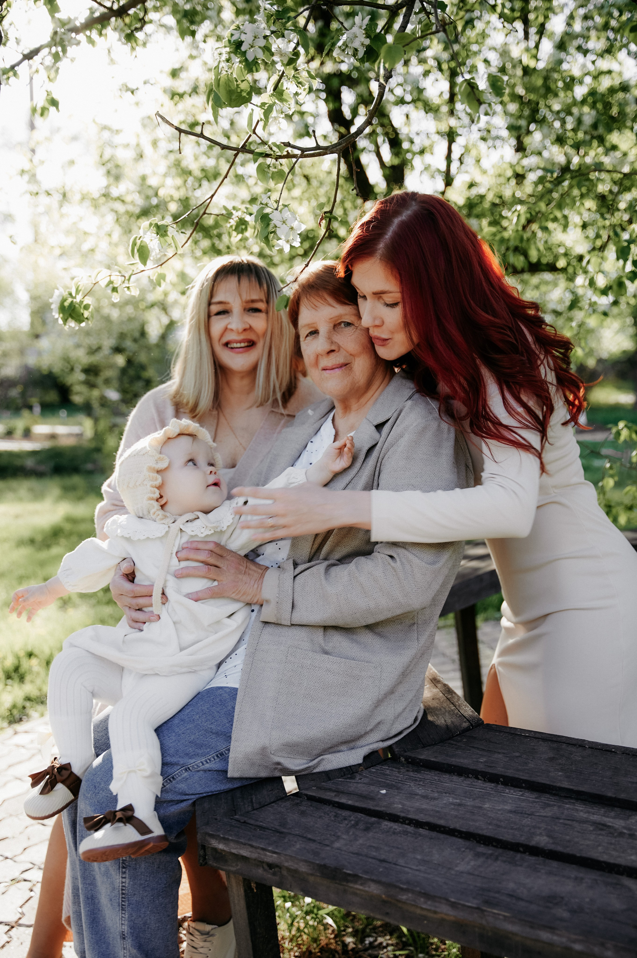 Четыре поколения женщин. Фотограф Регина С