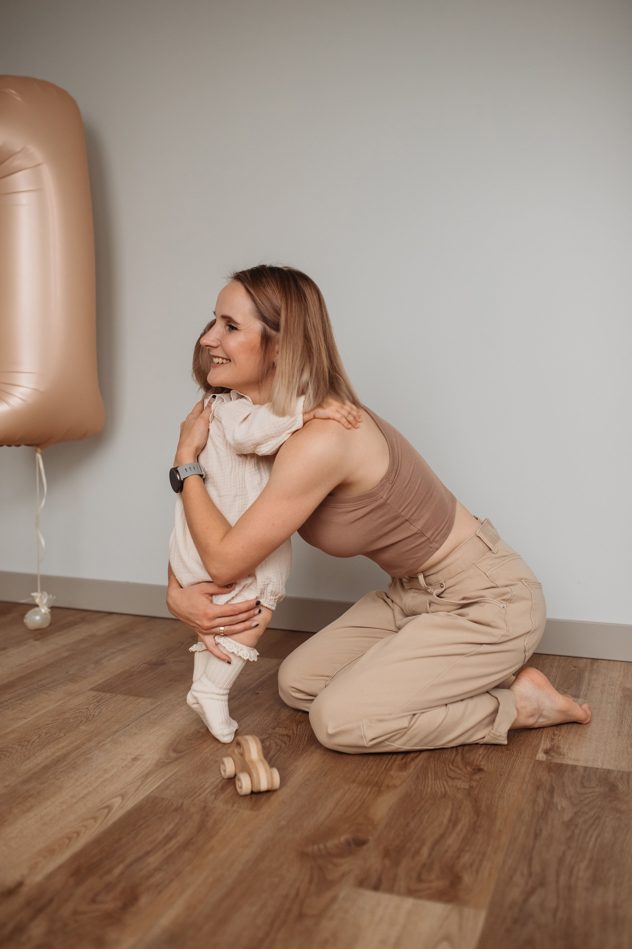 Ксюша (домашняя история). Семейный и детский фотограф Минск, Беларусь