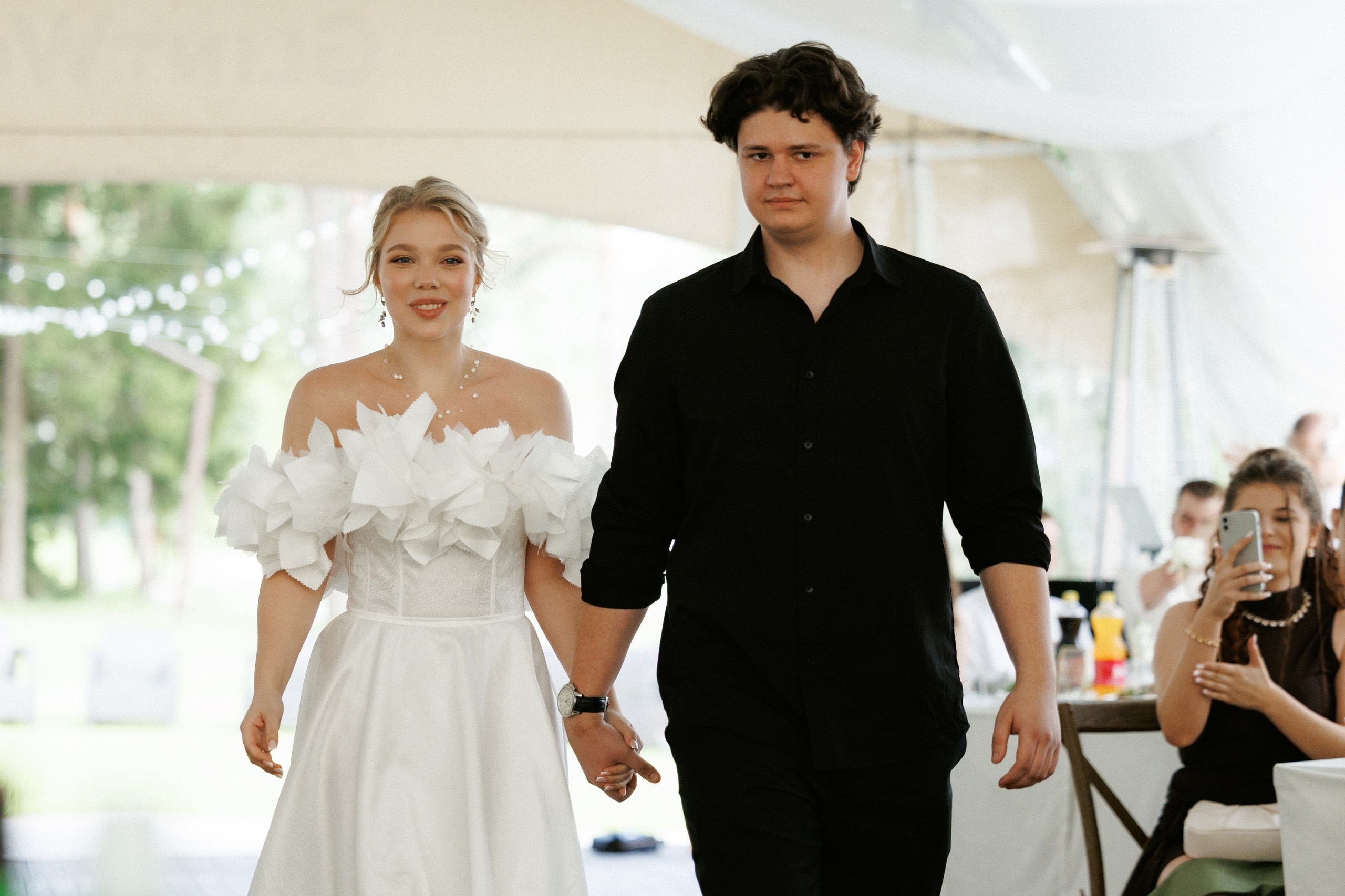 Свадьба под шёпот деревьев. Свадебный и семейный фотограф в Твери, Москве, Санкт-Петербурге