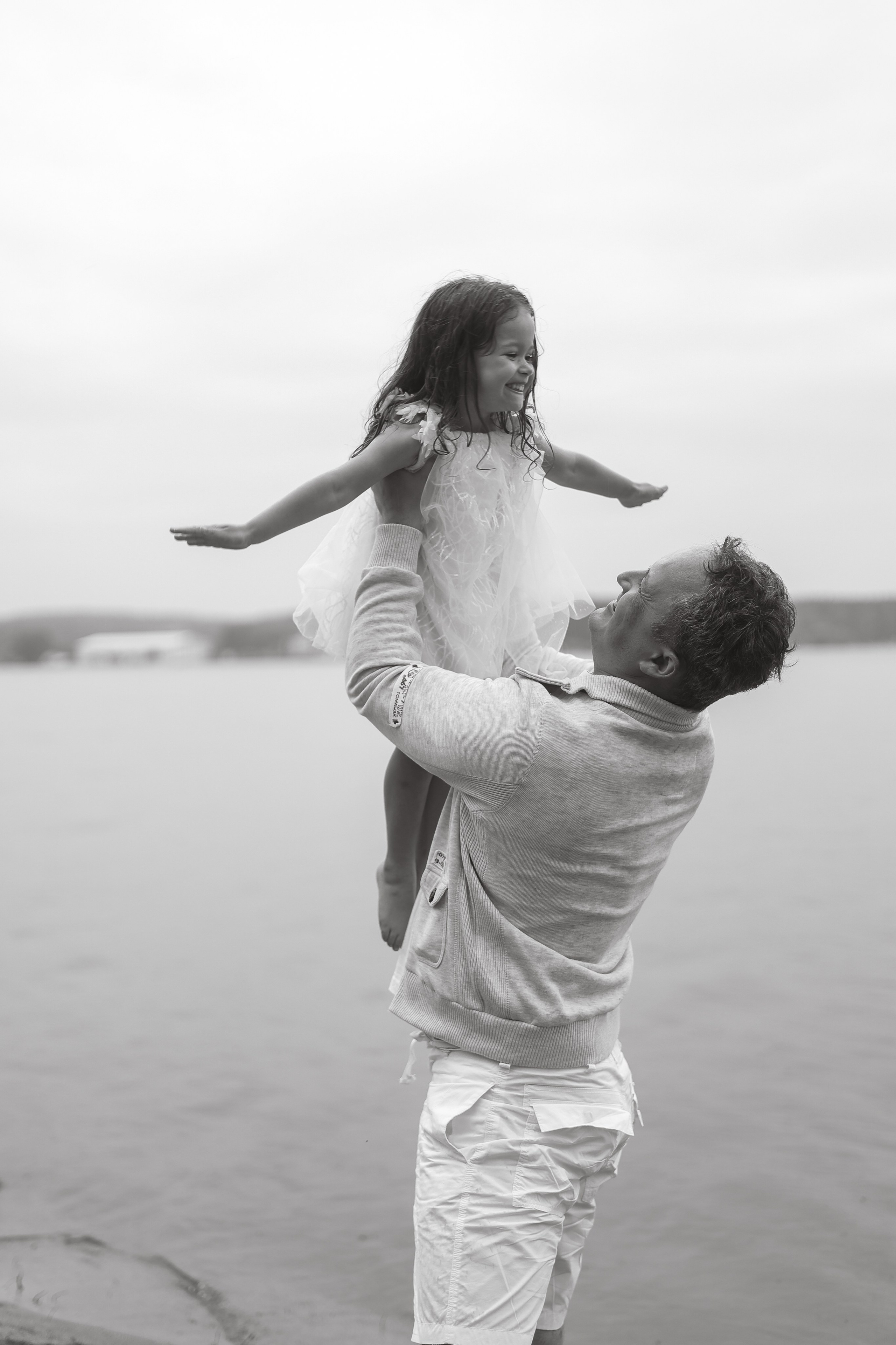 Семейная съёмка под дождём. Свадебный фотограф Беларусь Ольга Козыренко