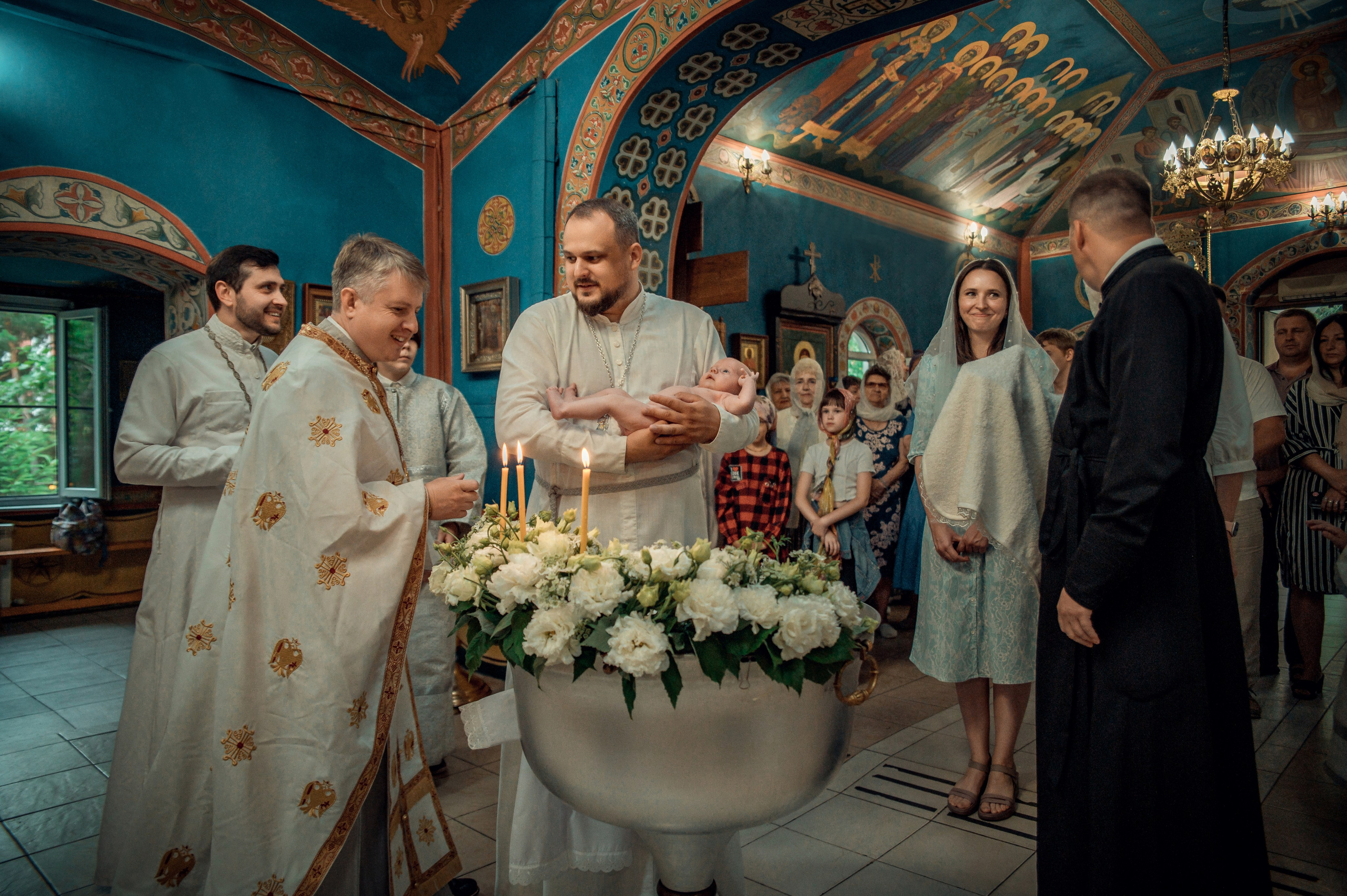 Таинство Крещения Филиппа, Храм святых Новомучеников и Исповедников Российских г. Волжский. Церковный, семейный и репортажный фотограф Волгоград, Волжский