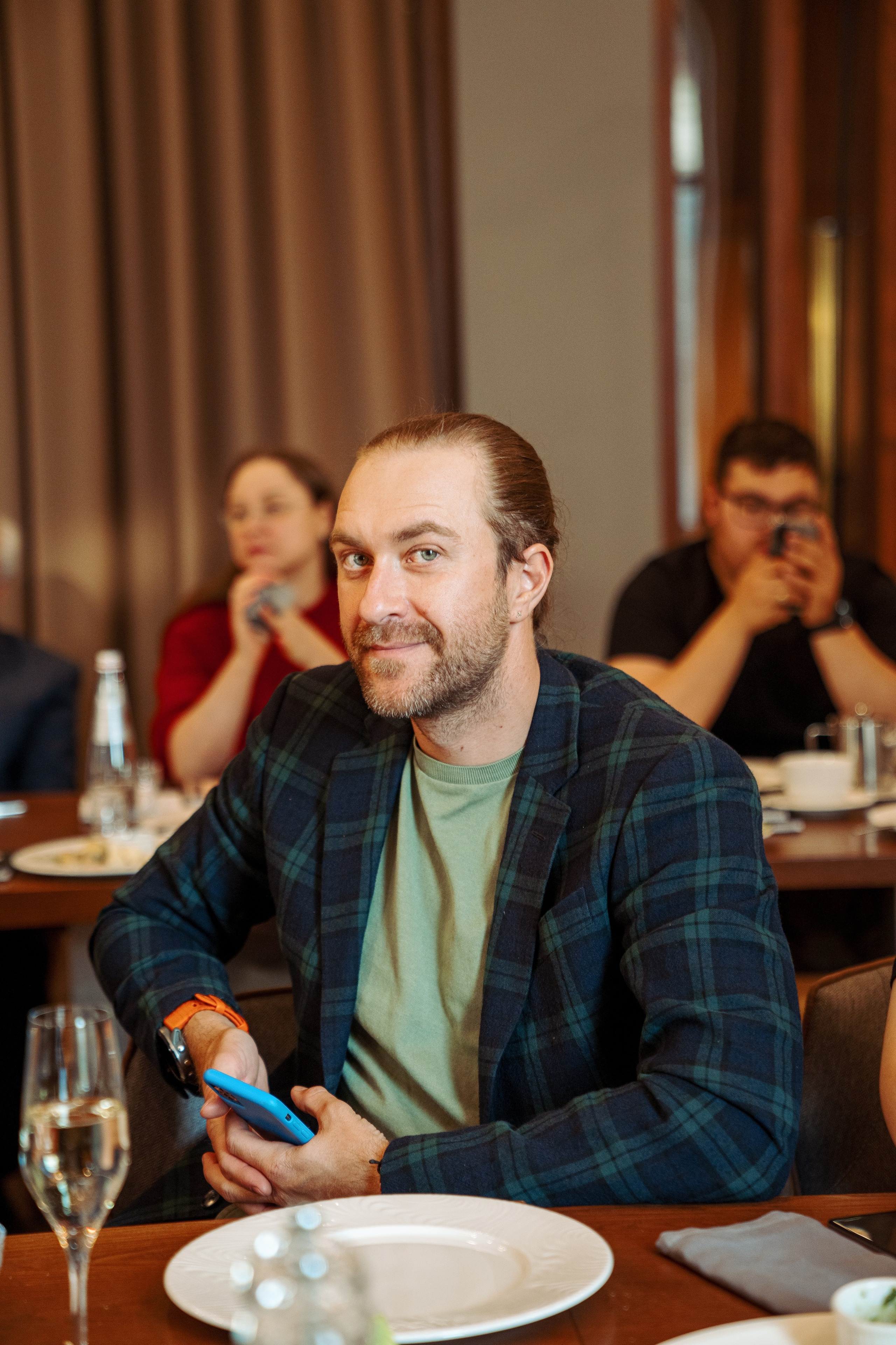 Фотосъемка делового обеда и презентации для инвесторов. Саша Потапкин Фотограф. Сочи, Екатеринбург, Москва