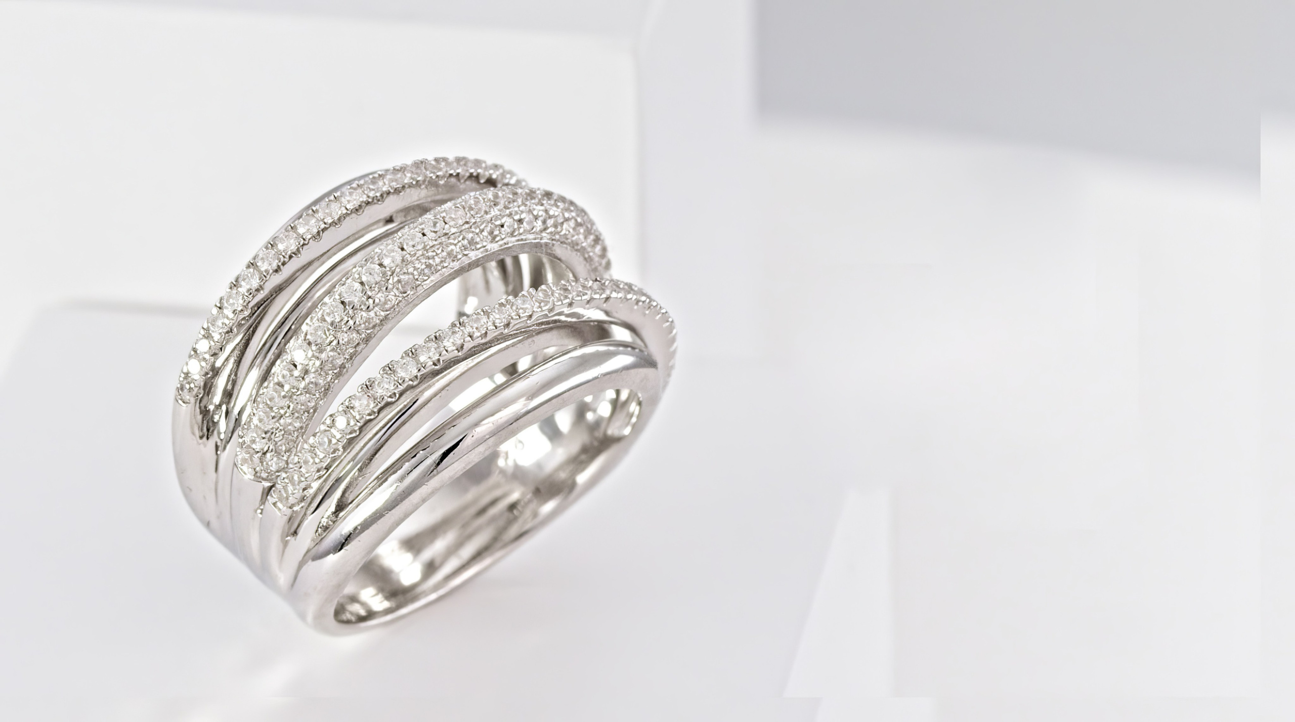 Commercial. Художественные и коммерческие фотографии Виталия Носова