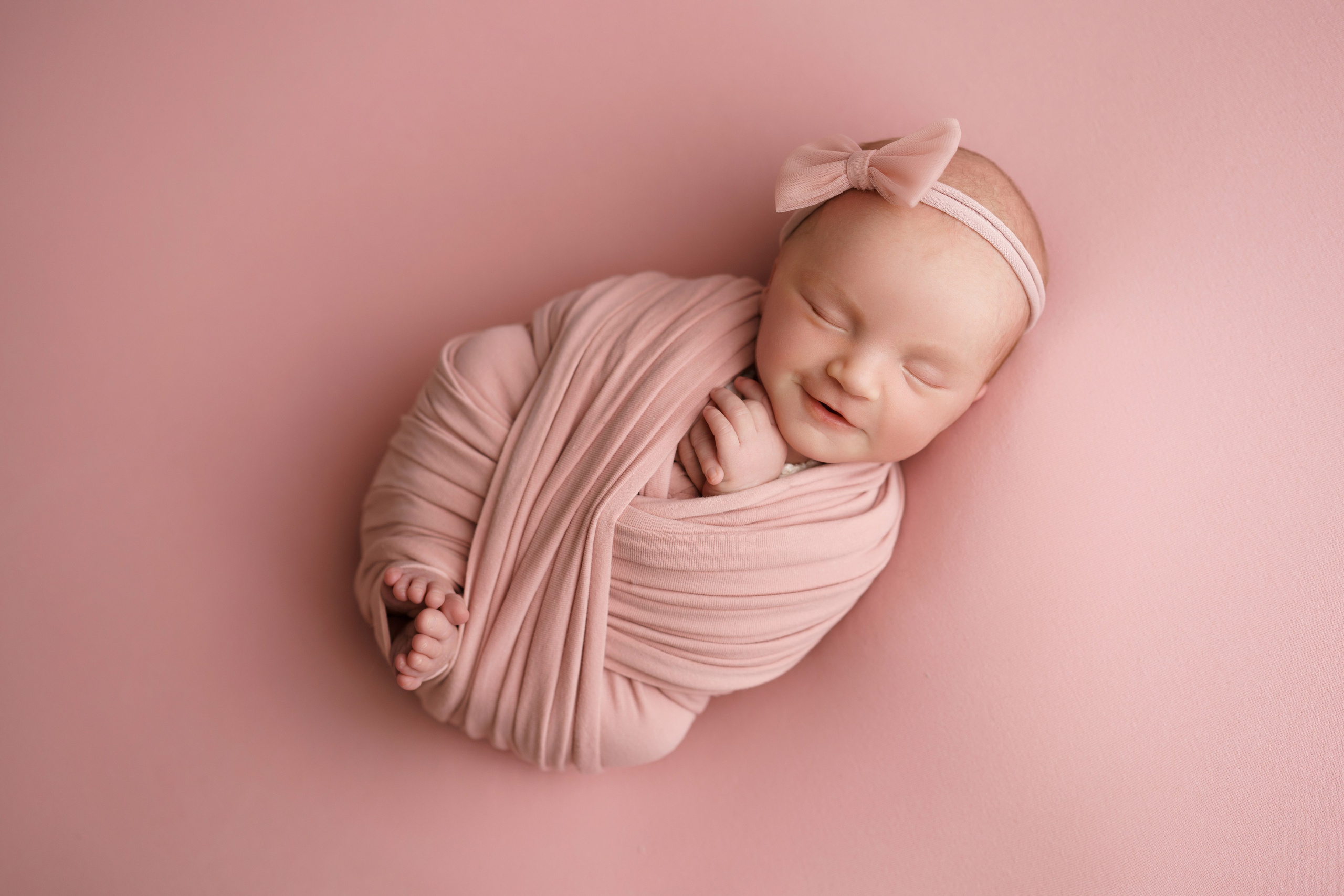 Фотосессия новорожденных | Галерея трогательных кадров малышей в стиле newborn. Фотосессия новорожденных в Москве и Московской области | Профессиональный фотограф newborn — Татьяна Иванова