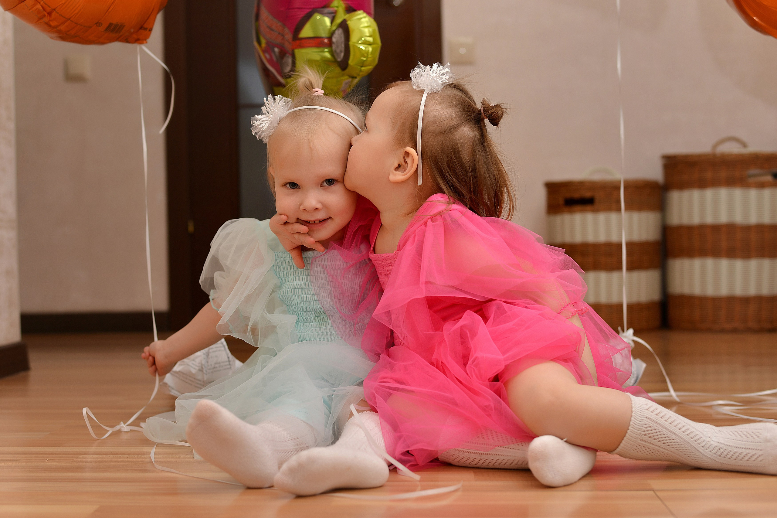 Детские дни рождения. Контакты