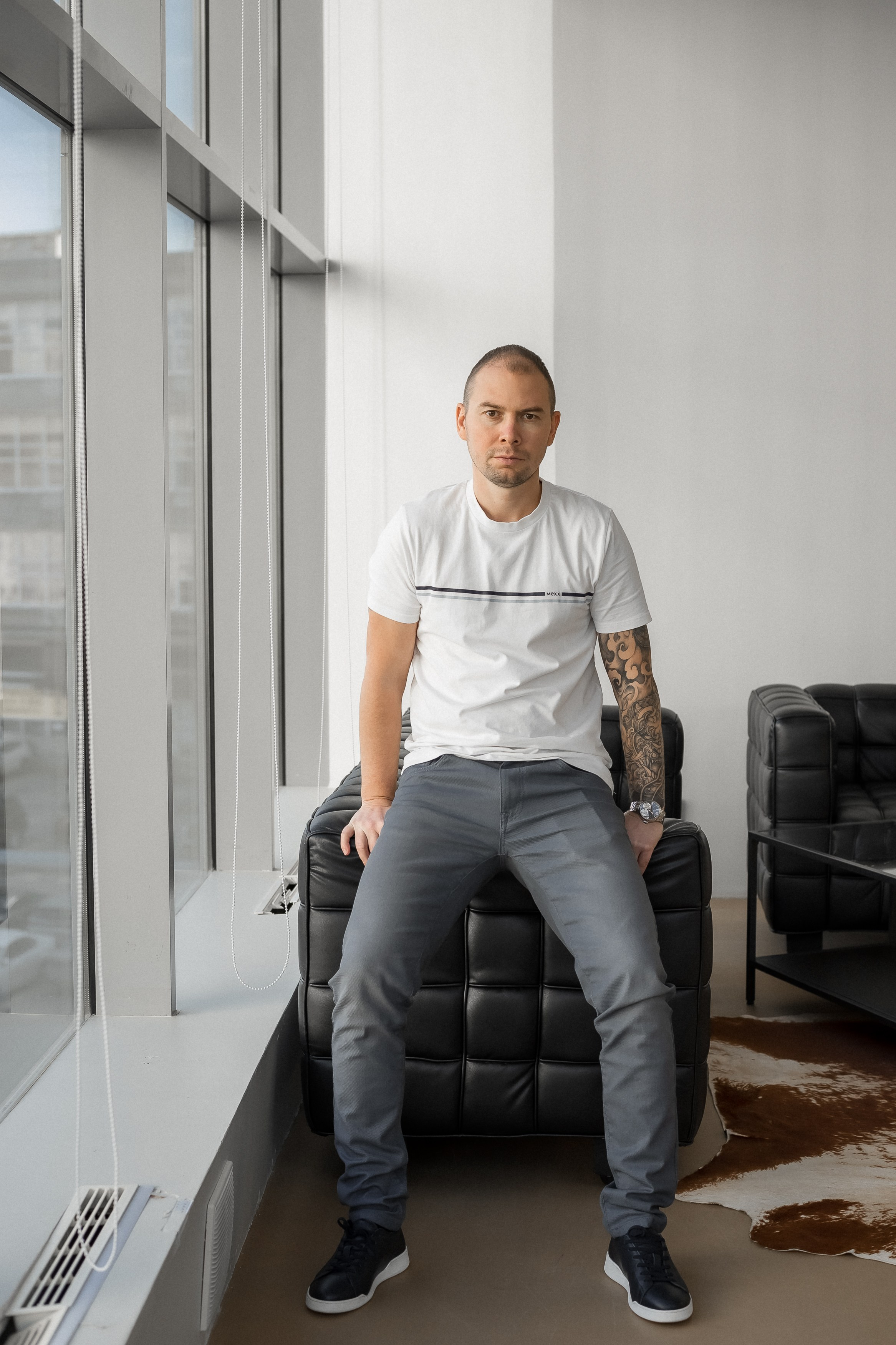 Бизнес портрет для руководителя. КОНТЕНТ |БРЕНД фотограф Санкт-Петербург — Жанна Олтаржевская