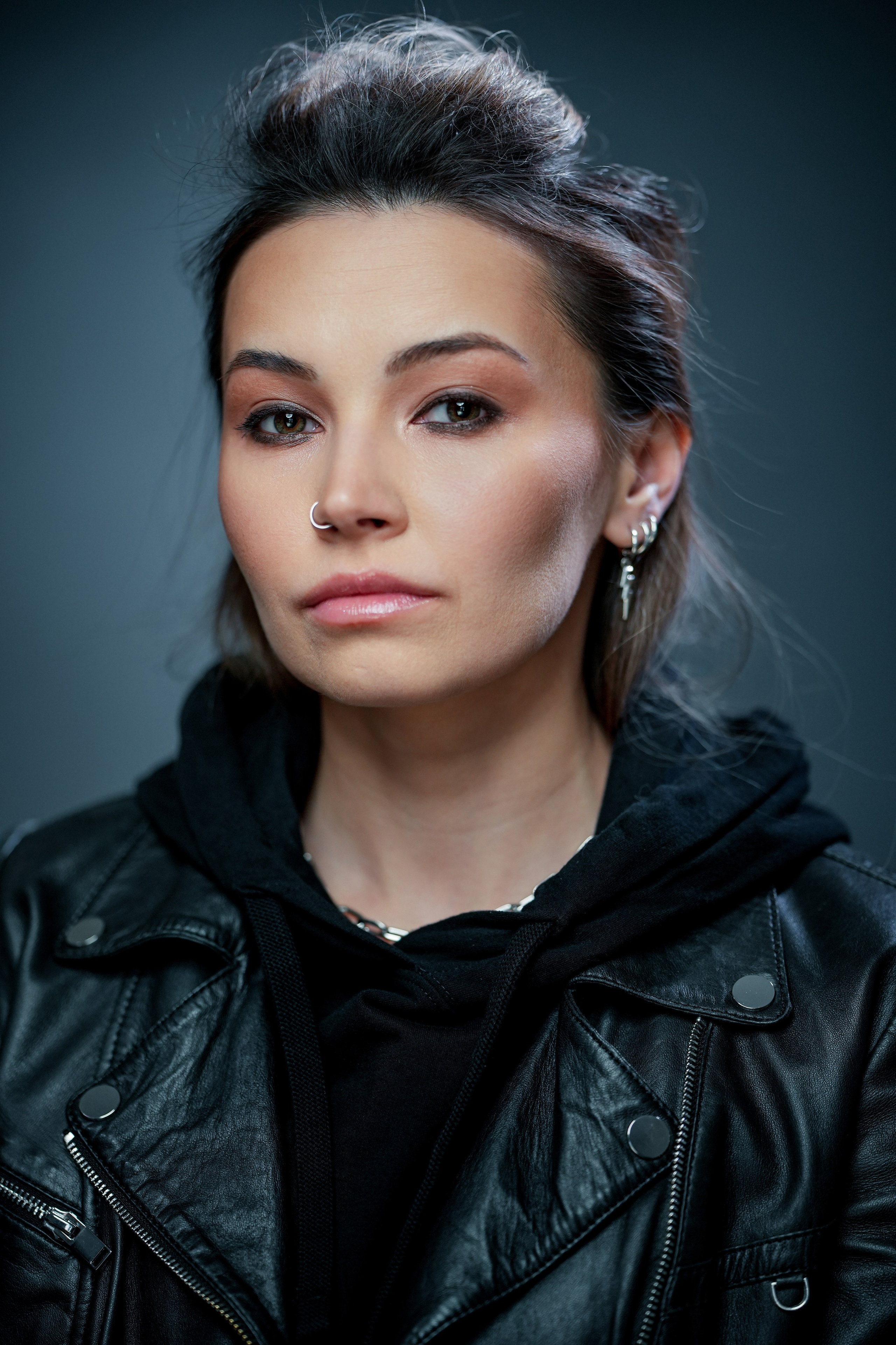 Актриса Елена Исадыкова. Портретная съемка в Москве, студийный фотограф Игорь Фомин