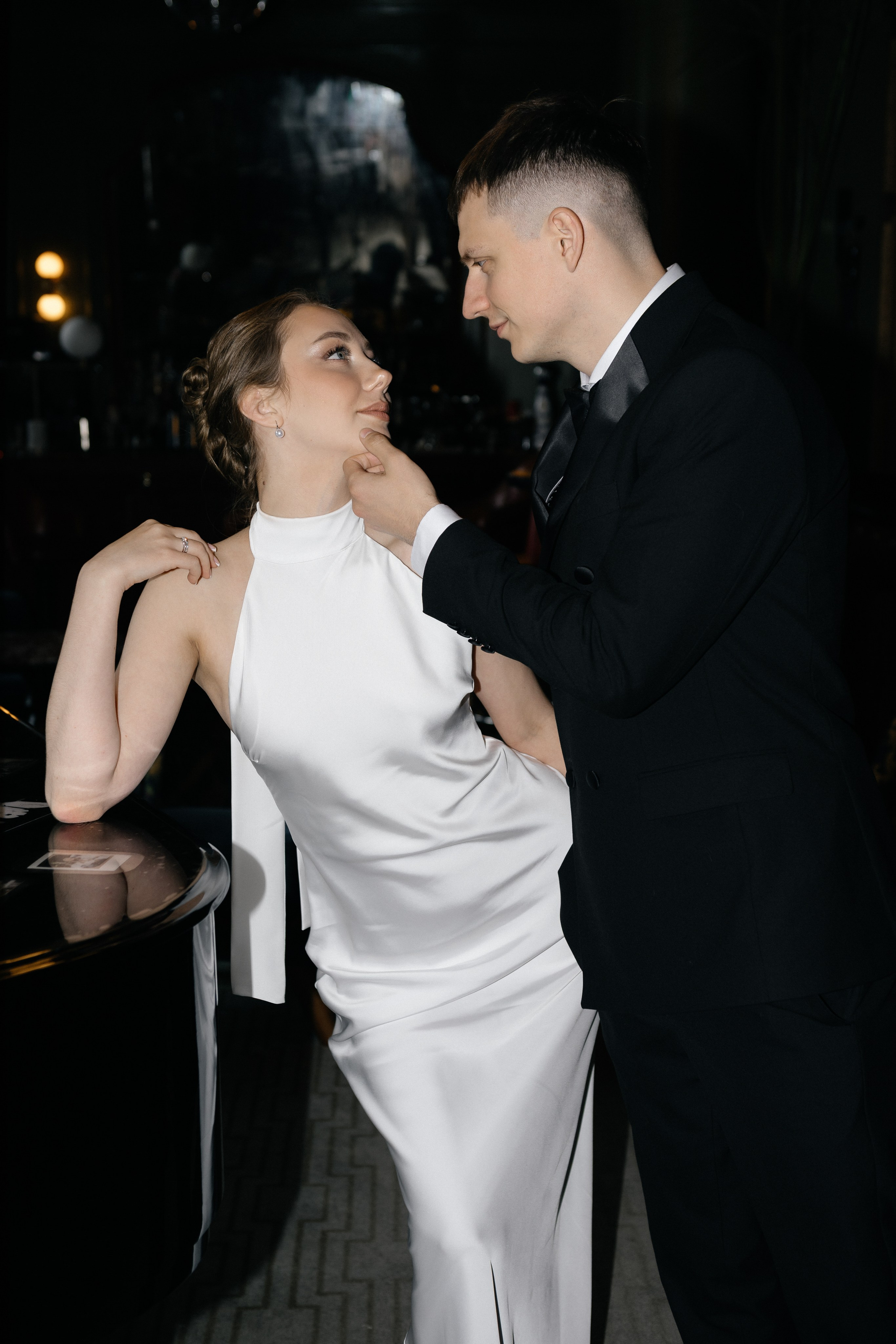 Wedding day in Martinique Bar. Wedding PHOTOGRAPHER Andrew Vnukov