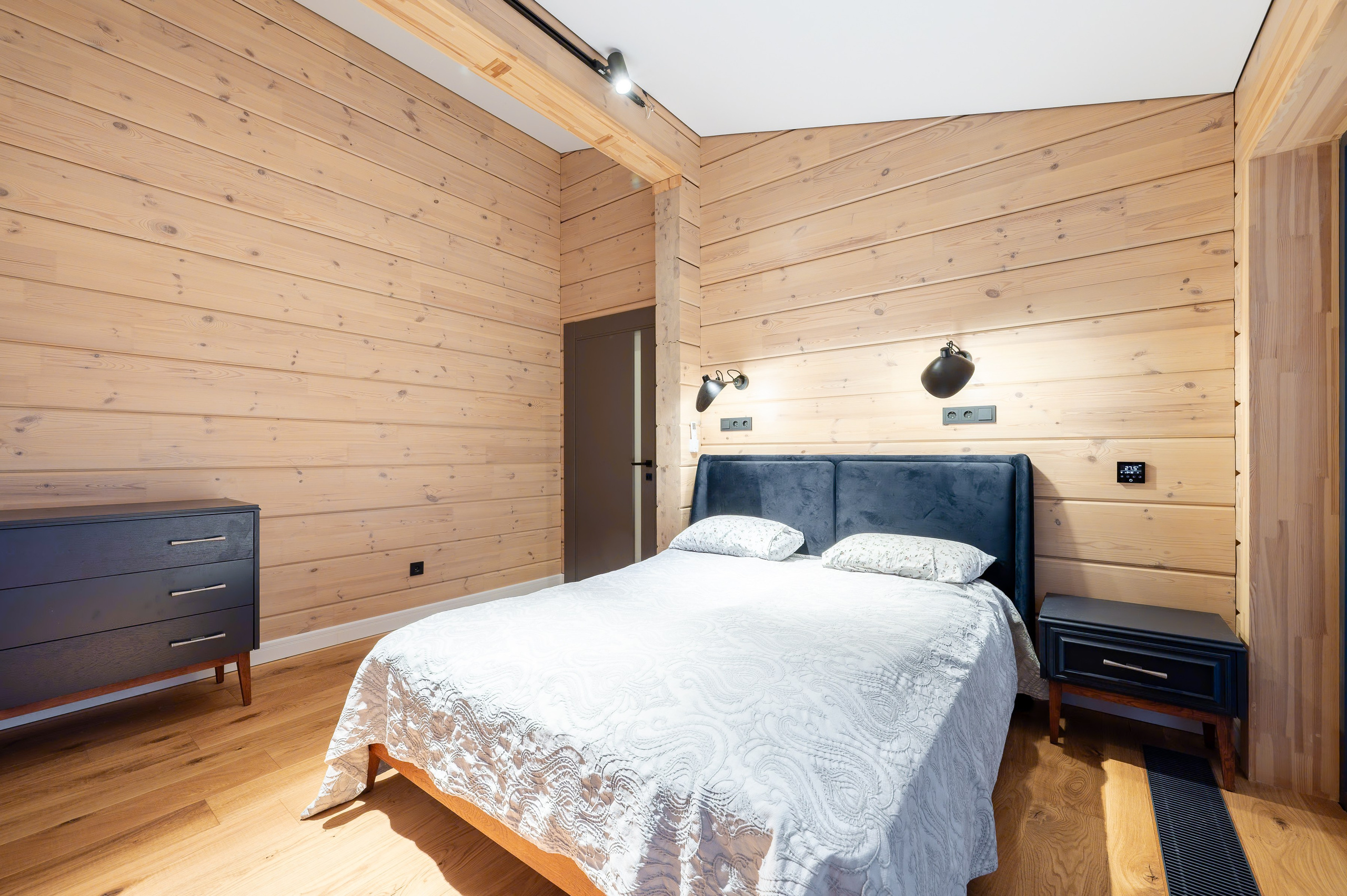 Дом на продажу. Интерьерный фотограф. Фото- видеосъемка недвижимости Санкт-Петербург