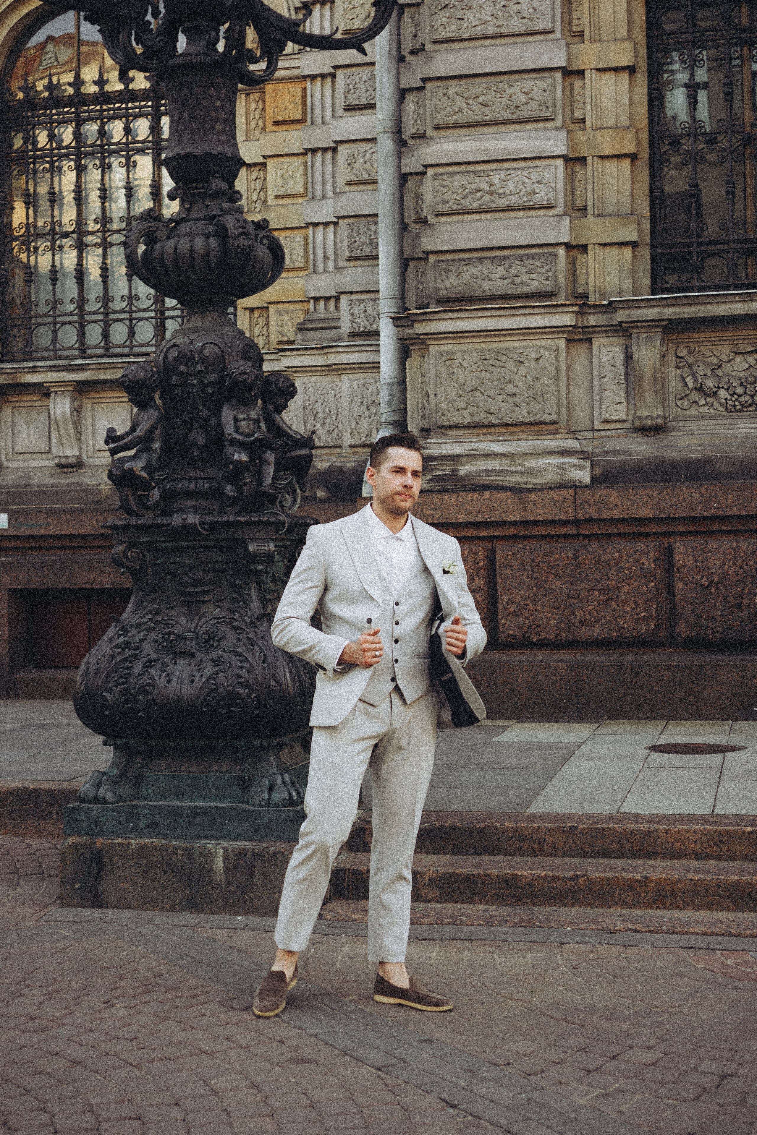 Свадебная сьемка у академии Штиглица. Профессиональный фотограф, Санкт-Петербург — Виктория Богомолова