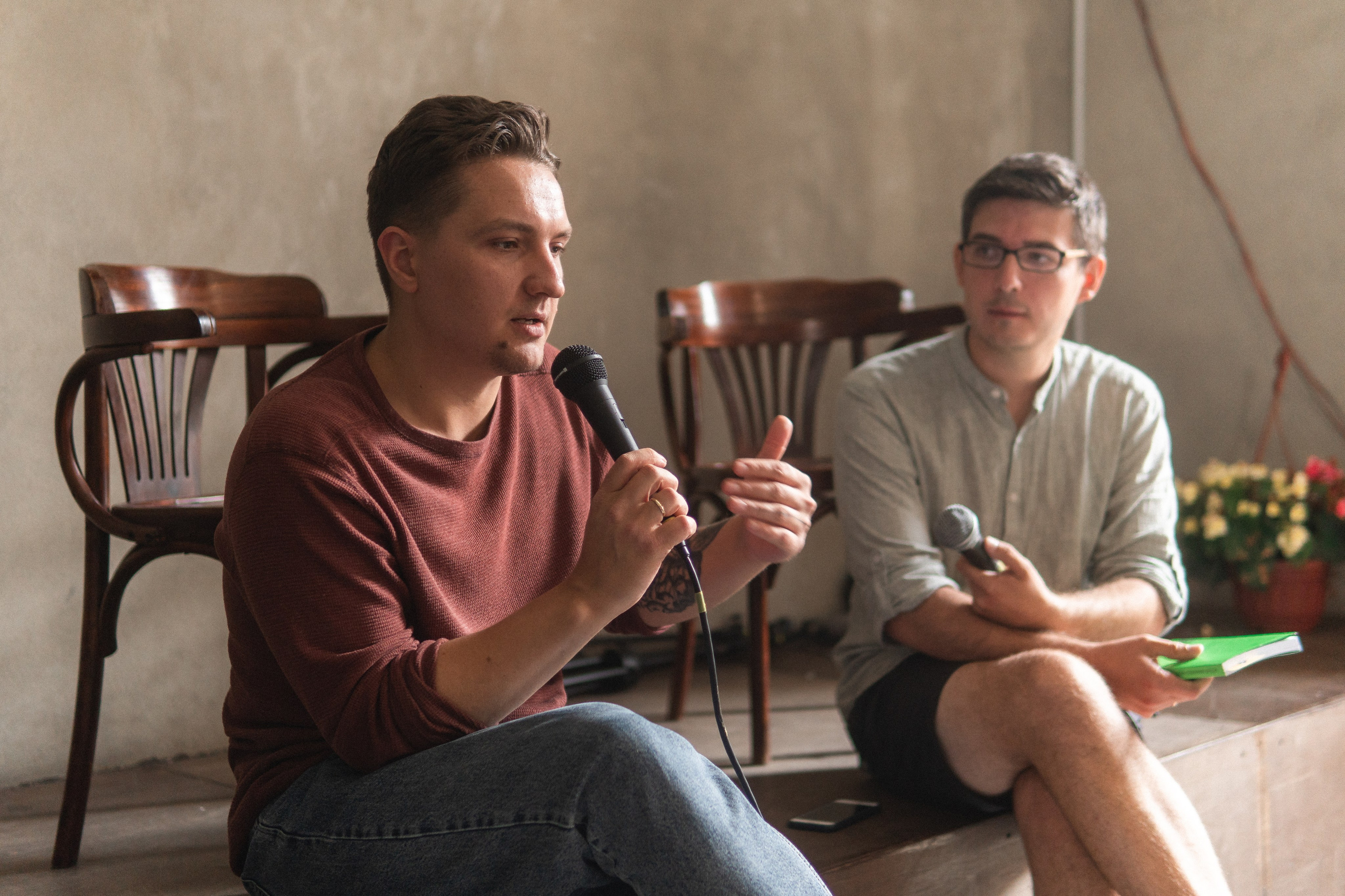 Благотворительный книжный маркет «ФОНАРЬ». Портретный и репортажный фотограф в Воронеже: Анастасия Пузикова