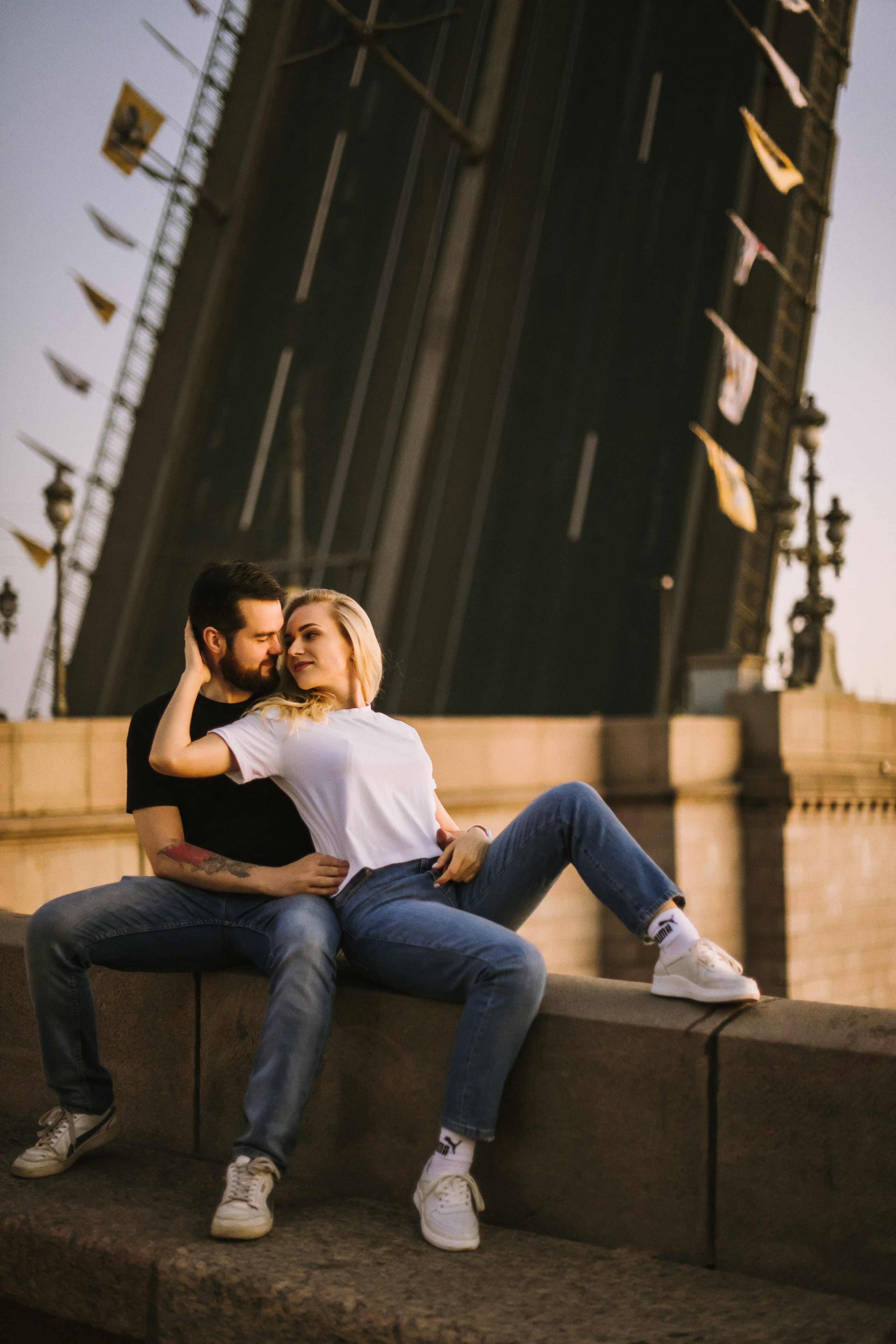 Лера и Женя. Разводные мосты. Рассвет. Свадебный фотограф в Санкт-Петербурге София Шубик