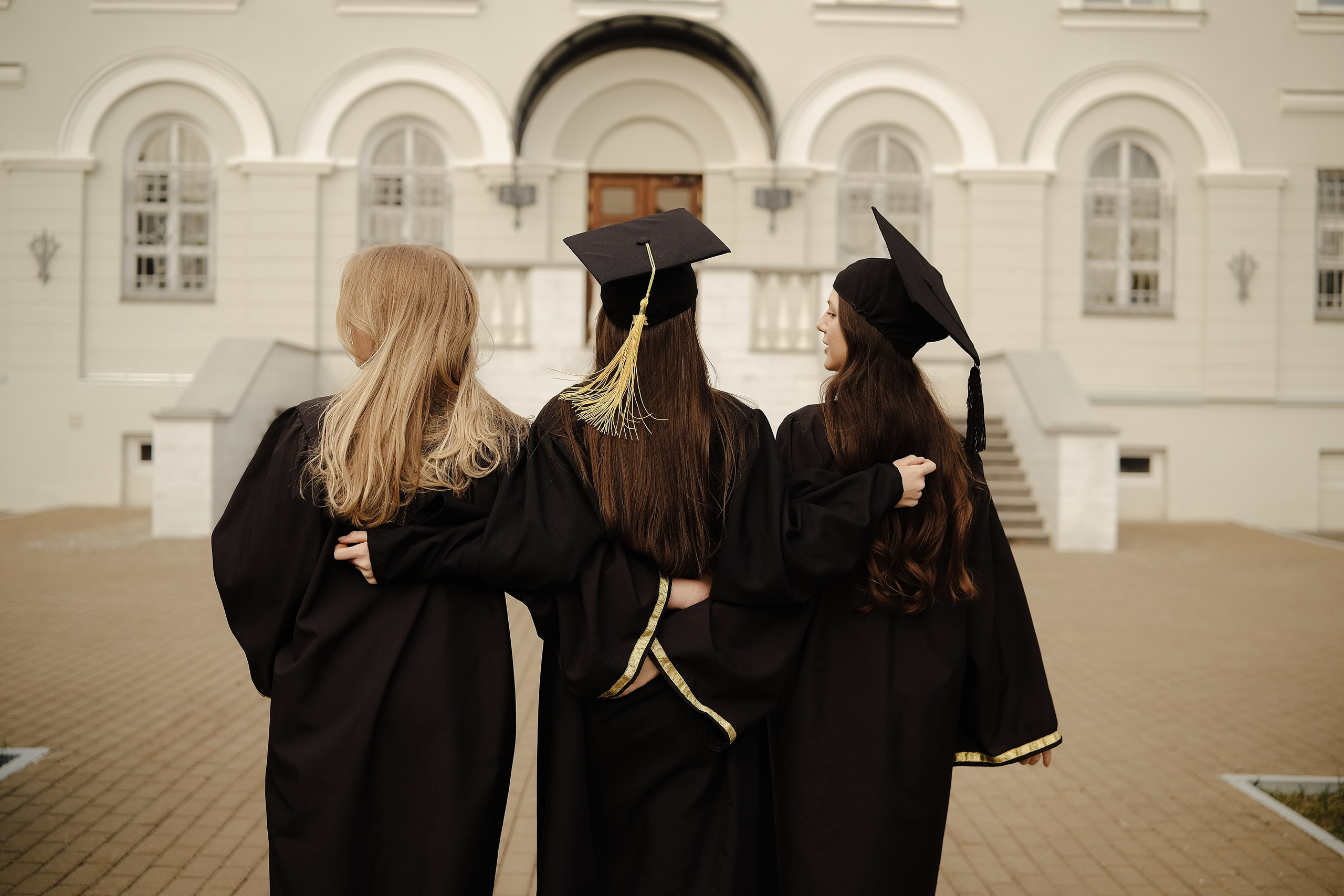 Групповой портрет: Выпускники КФУ. Обо мне