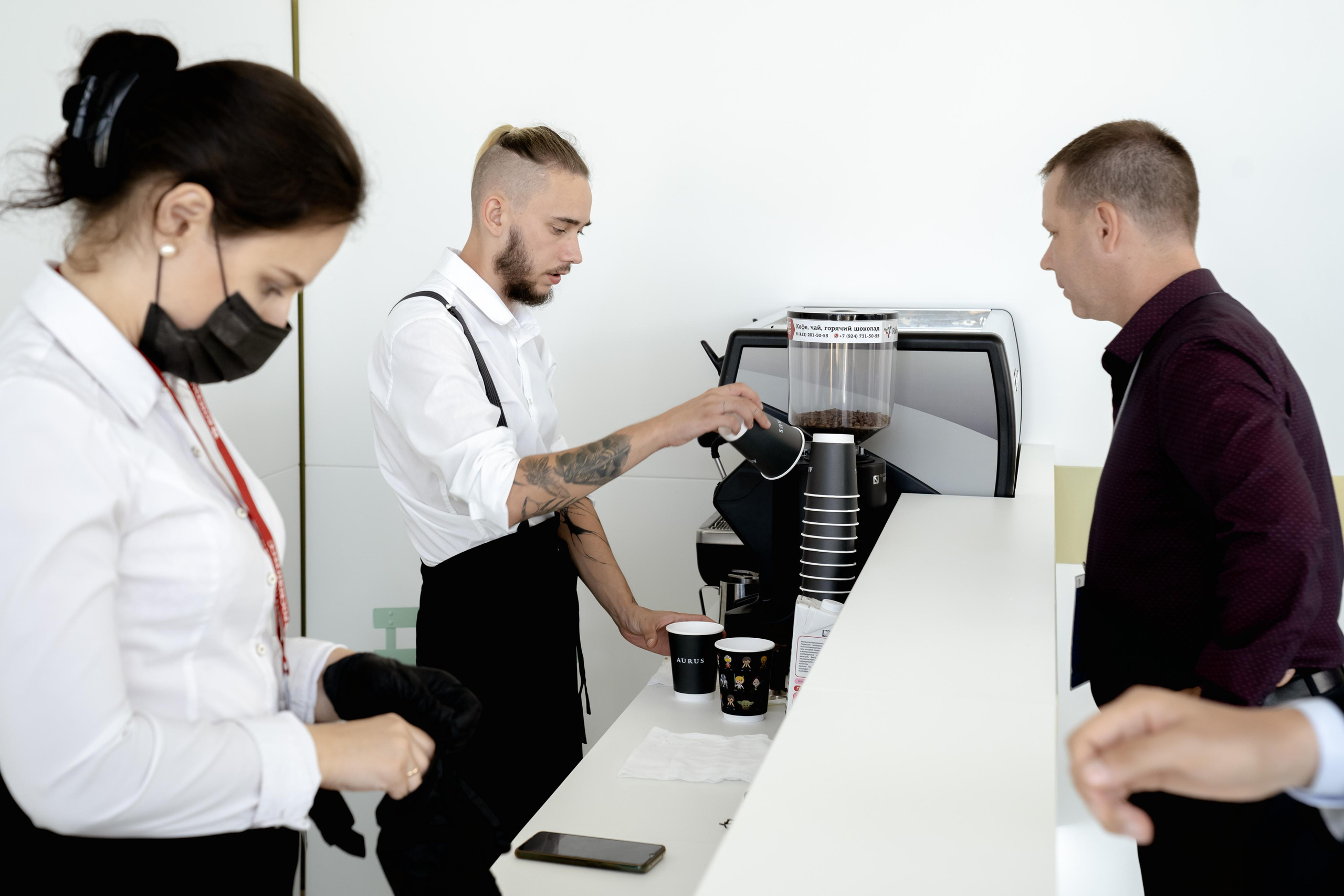 Съемка в рамках ВЭФ для производителя AURUS. Wedding and family photographer in Vladivostok Anton Blokhin