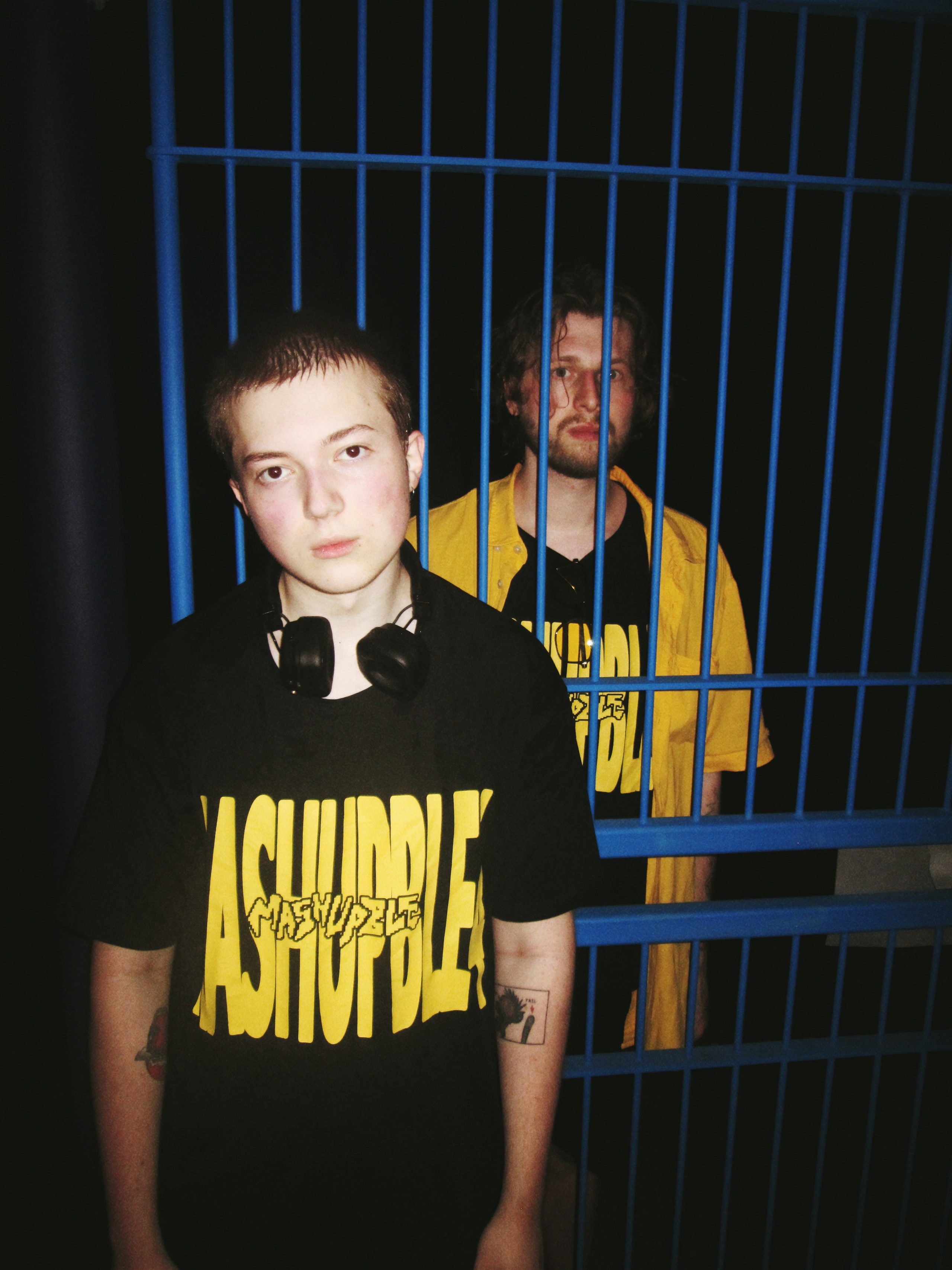 Съемка мерча MASHUPBLE. Концертный и портретный фотограф в Москве Соня Спросонья