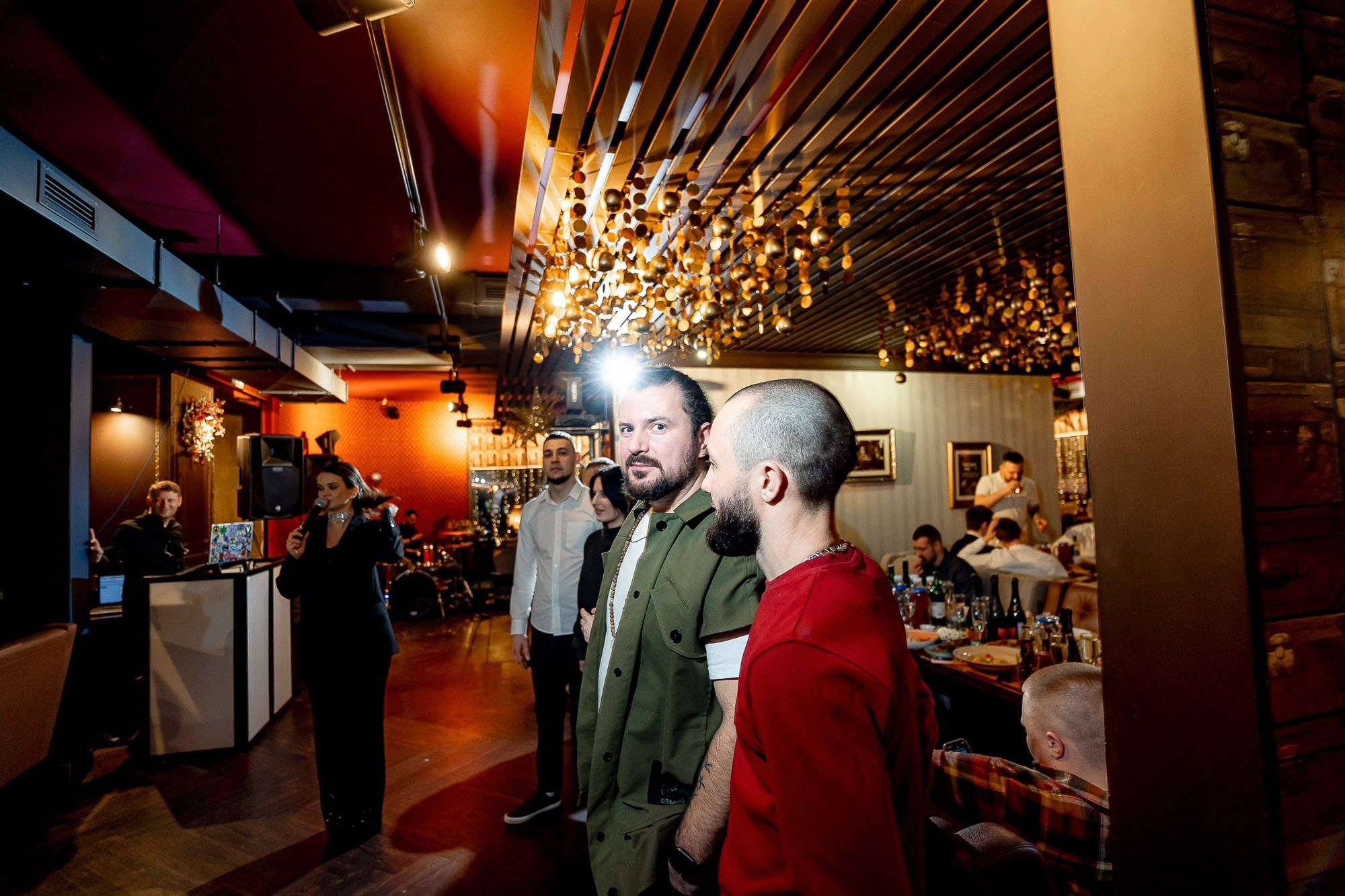 Новый год 2024 в Peoples. Сергей Кошкин. Репортажная и ивент-фотография в Сургуте