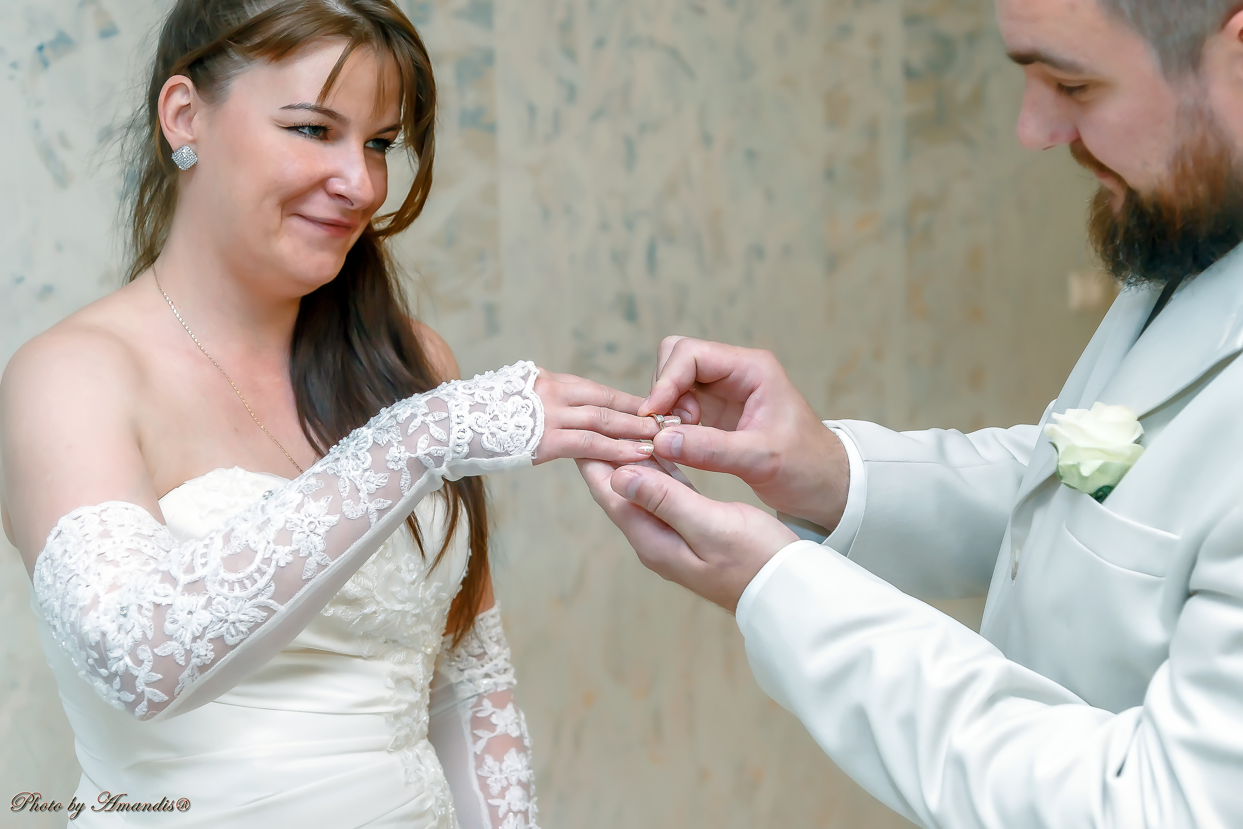 Свадьба Виталия и Екатерины (Москва, август 2020). Репортажная съемка в Москве и области. Анималистика