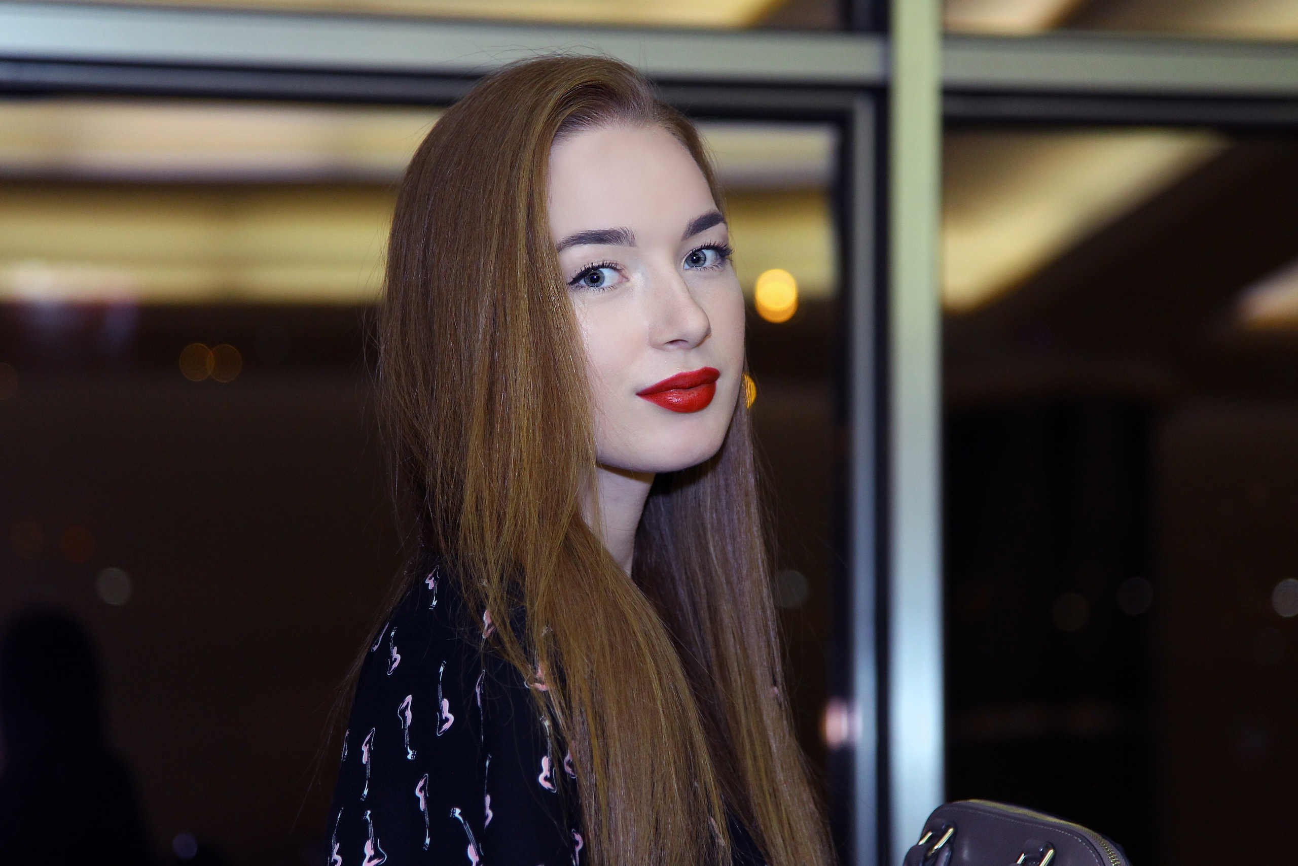 Случайные женские портреты. Репортажная съемка в Москве и области. Анималистика