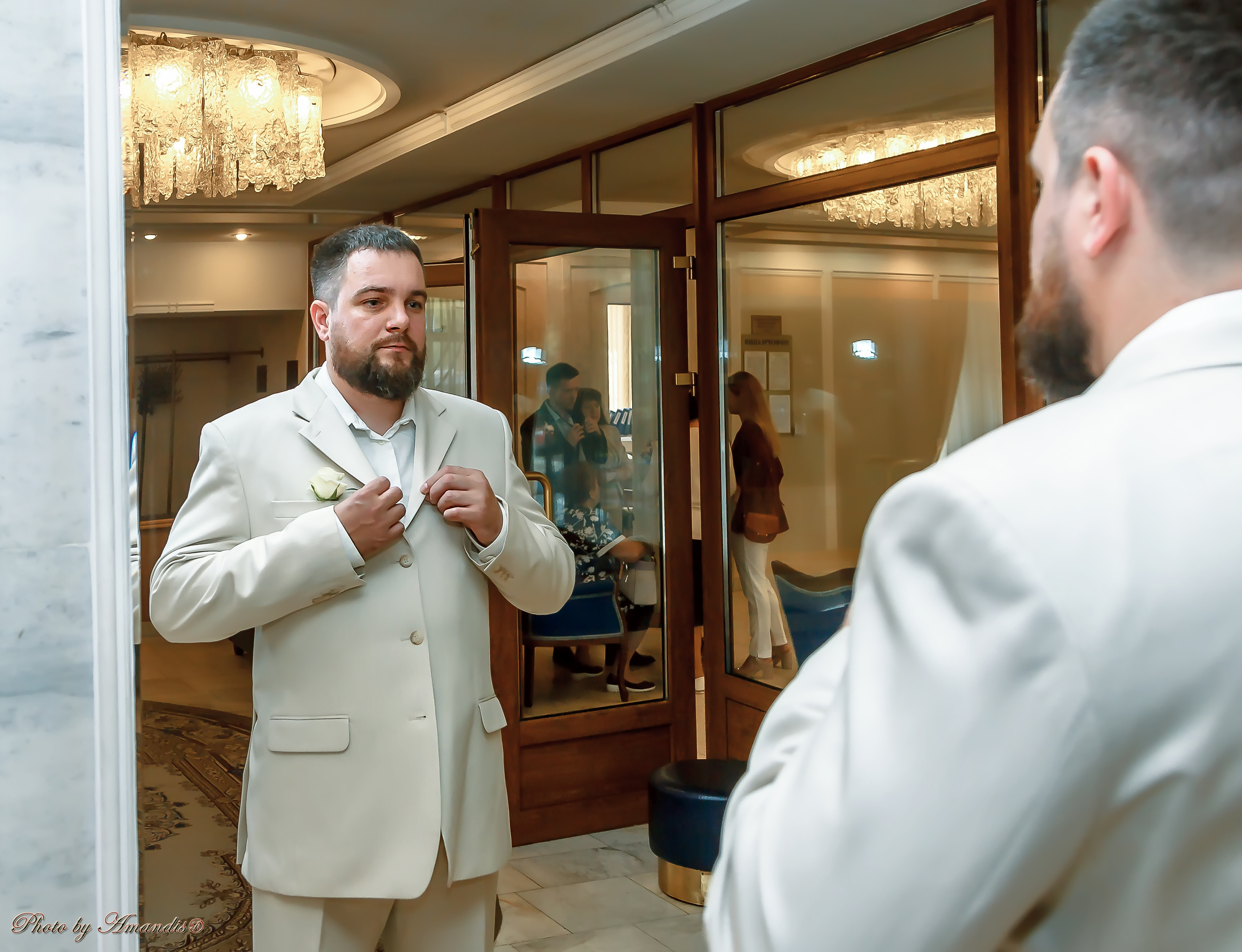 Свадьба Виталия и Екатерины (Москва, август 2020). Репортажная съемка в Москве и области. Анималистика