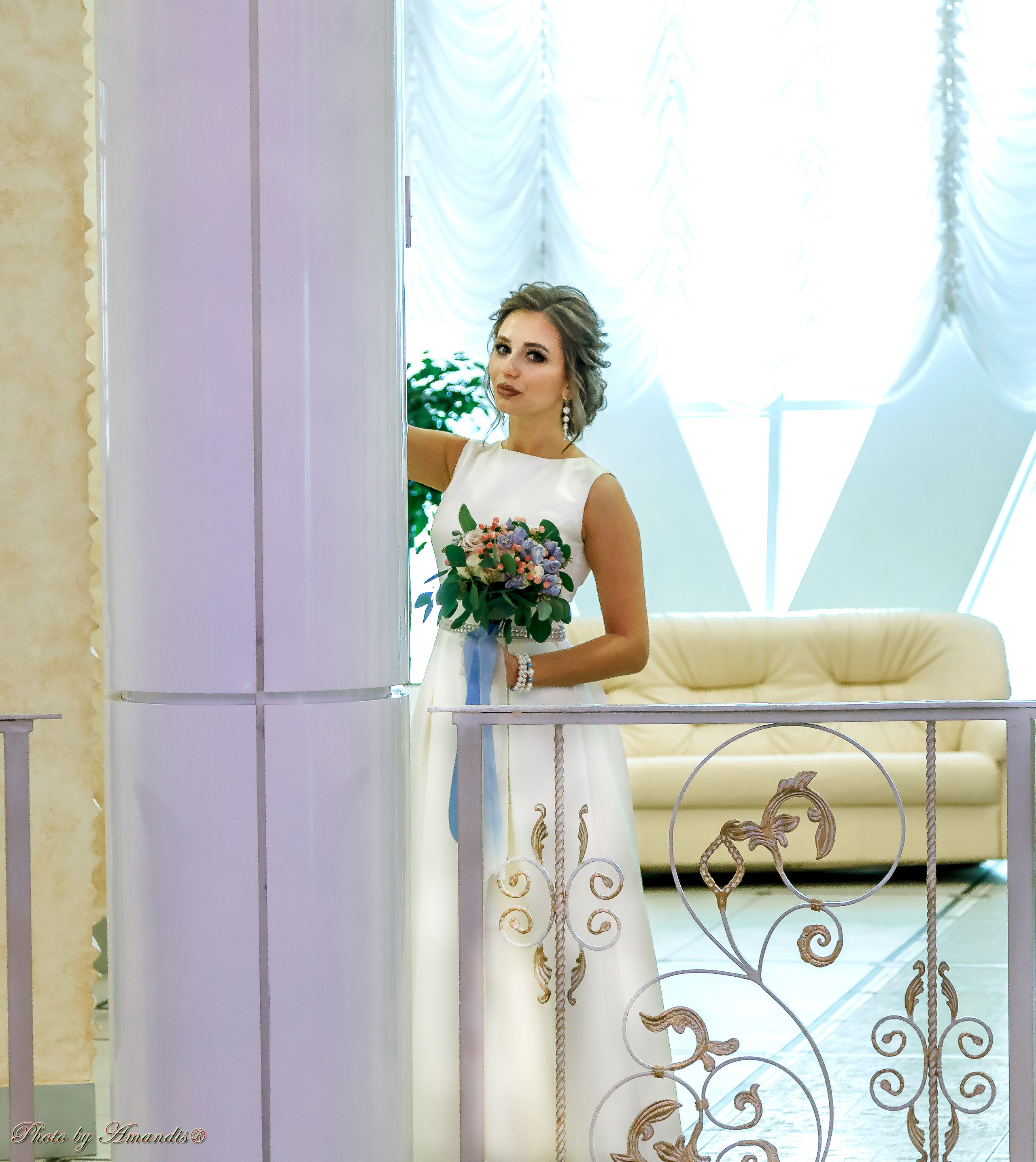 Свадьба Ивана и Марии (Петропавловск-Камчатский, январь 2019). Репортажная съемка в Москве и области. Анималистика