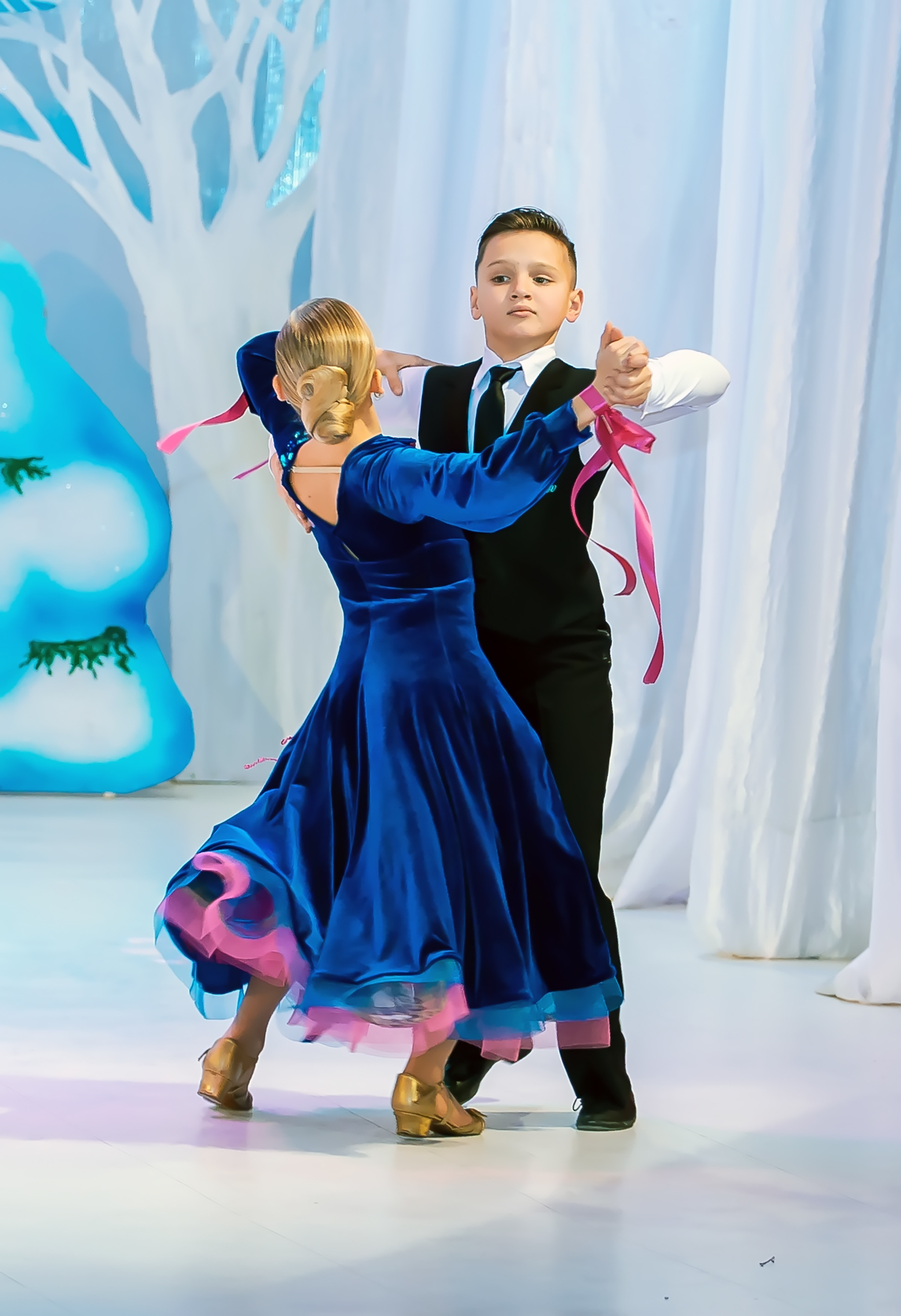 Студия спортивных танцев «Гейзер».ДК «Сероглазка». Петропавловск-Камчатский. Репортажная съемка в Москве и области. Анималистика