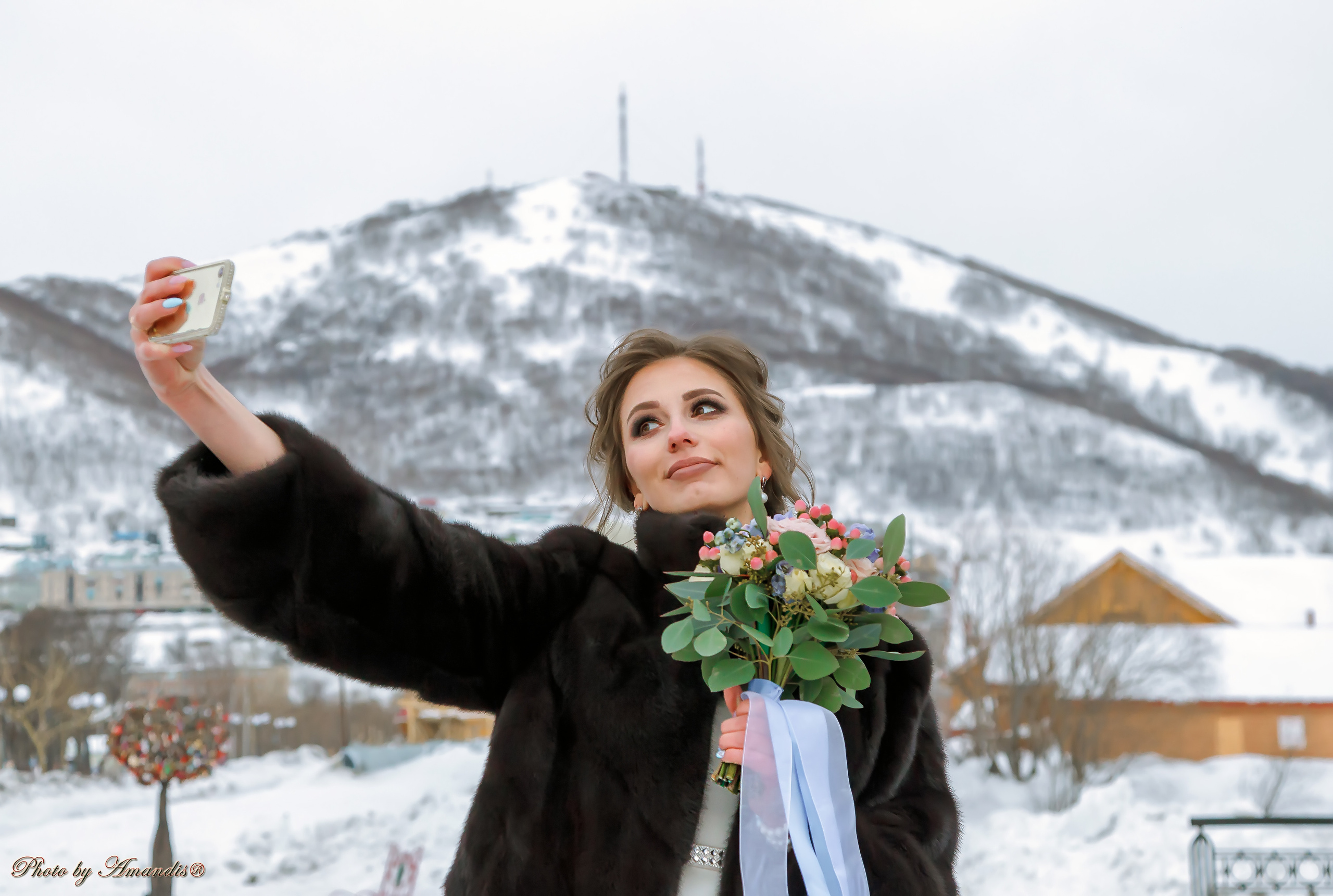 Свадьба Ивана и Марии (Петропавловск-Камчатский, январь 2019). Репортажная съемка в Москве и области. Анималистика
