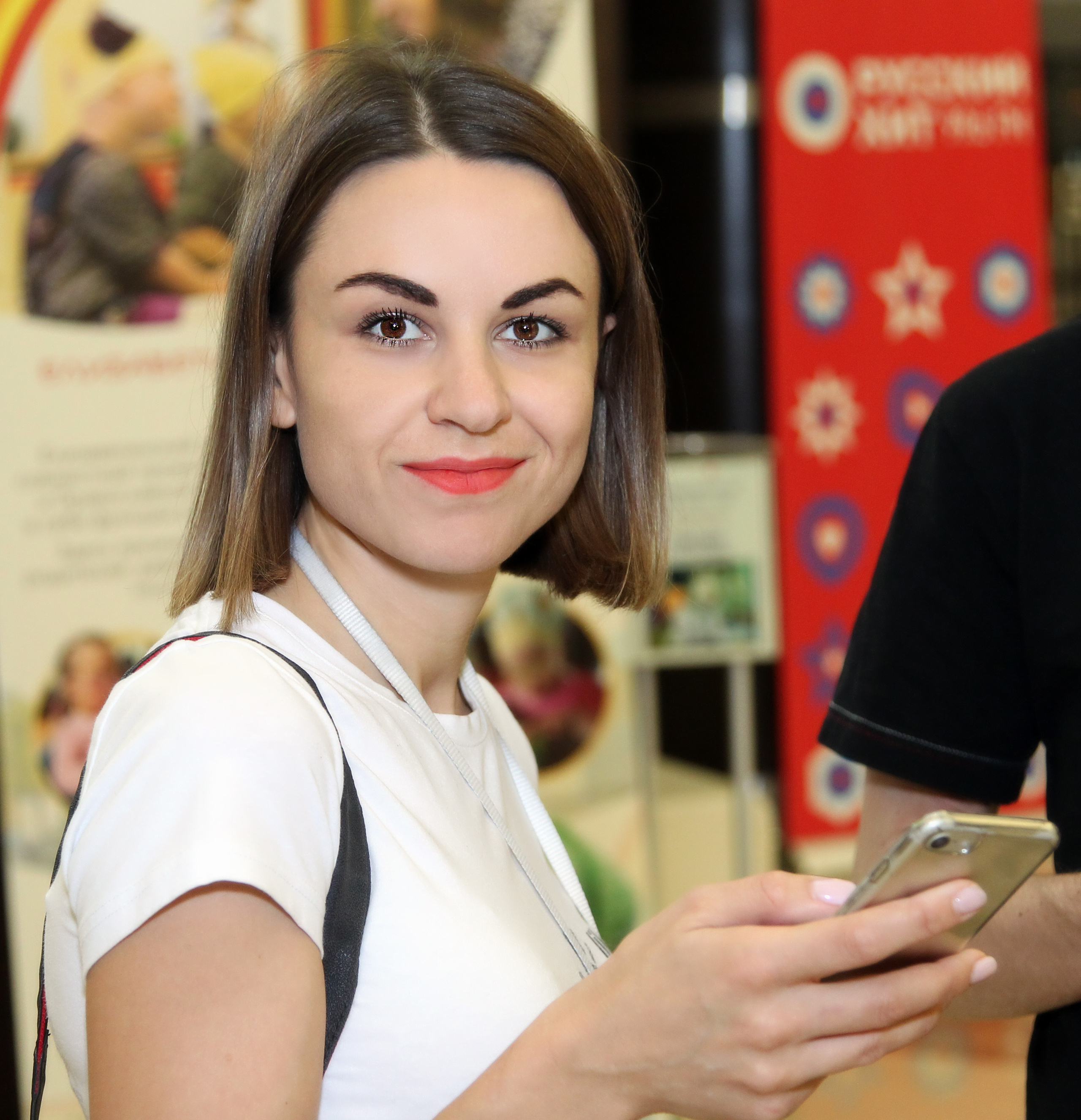 Случайные женские портреты. Репортажная съемка в Москве и области. Анималистика