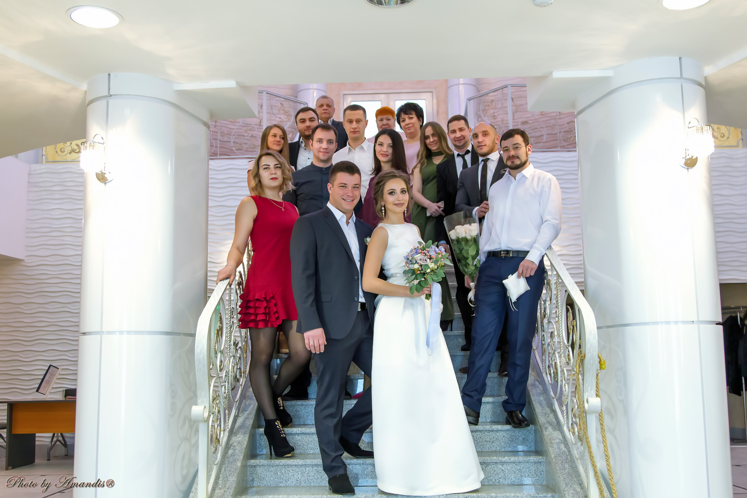 Свадьба Ивана и Марии (Петропавловск-Камчатский, январь 2019). Репортажная съемка в Москве и области. Анималистика