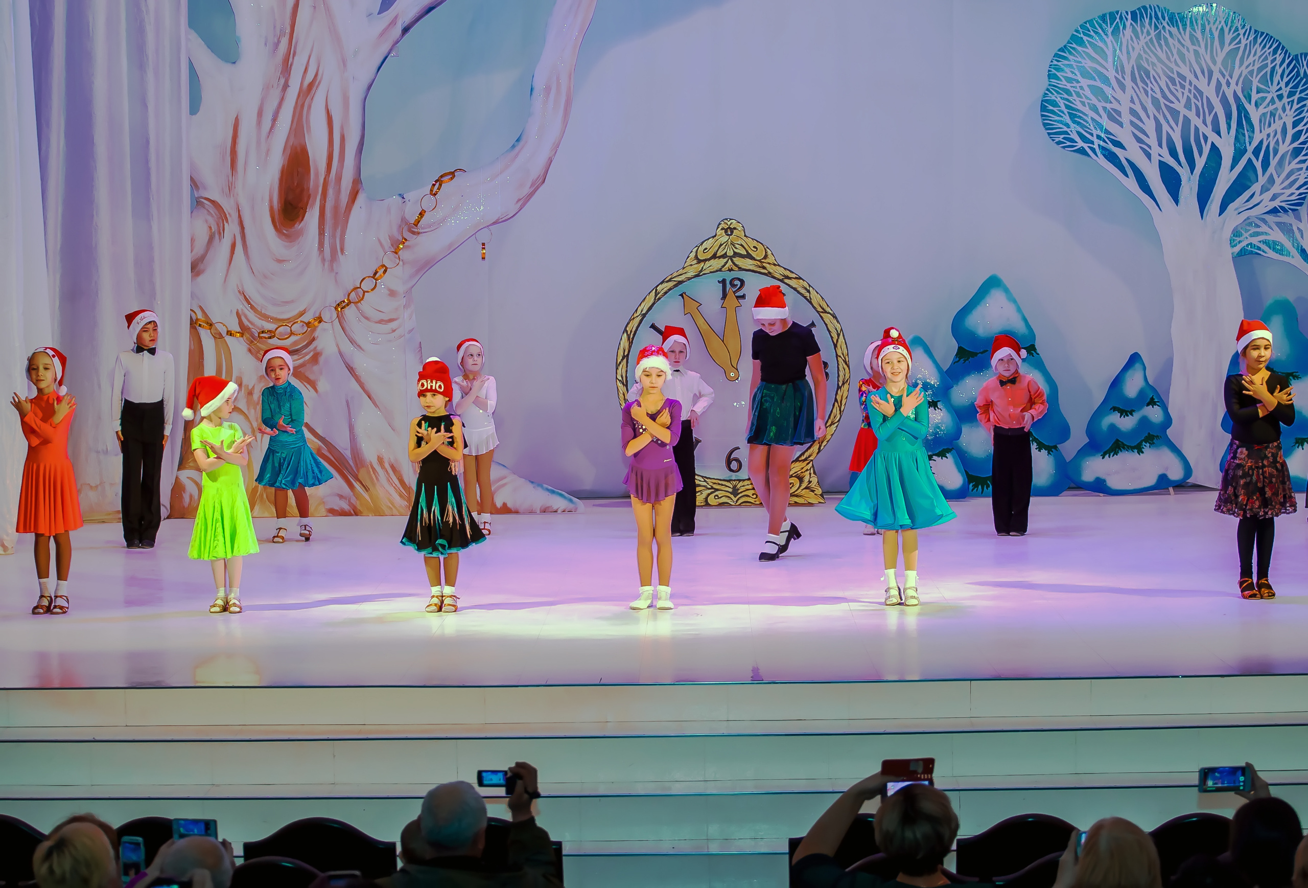 Студия спортивных танцев «Гейзер».ДК «Сероглазка». Петропавловск-Камчатский. Репортажная съемка в Москве и области. Анималистика