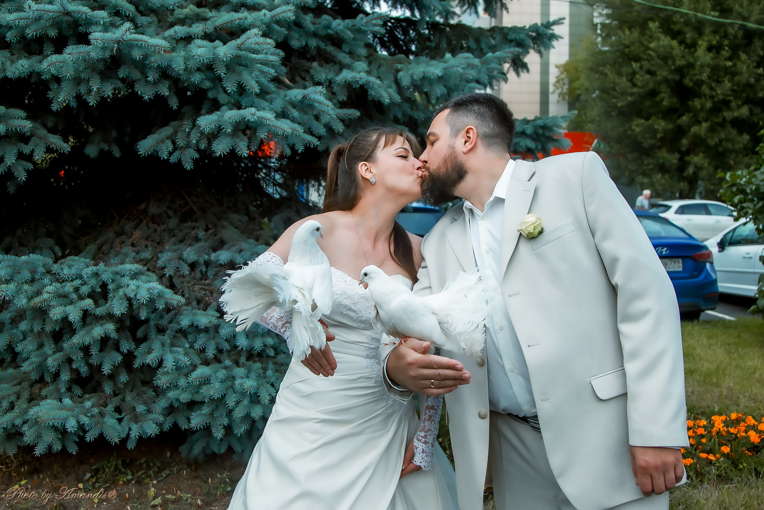 Свадьба Виталия и Екатерины (Москва, август 2020). Репортажная съемка в Москве и области. Анималистика