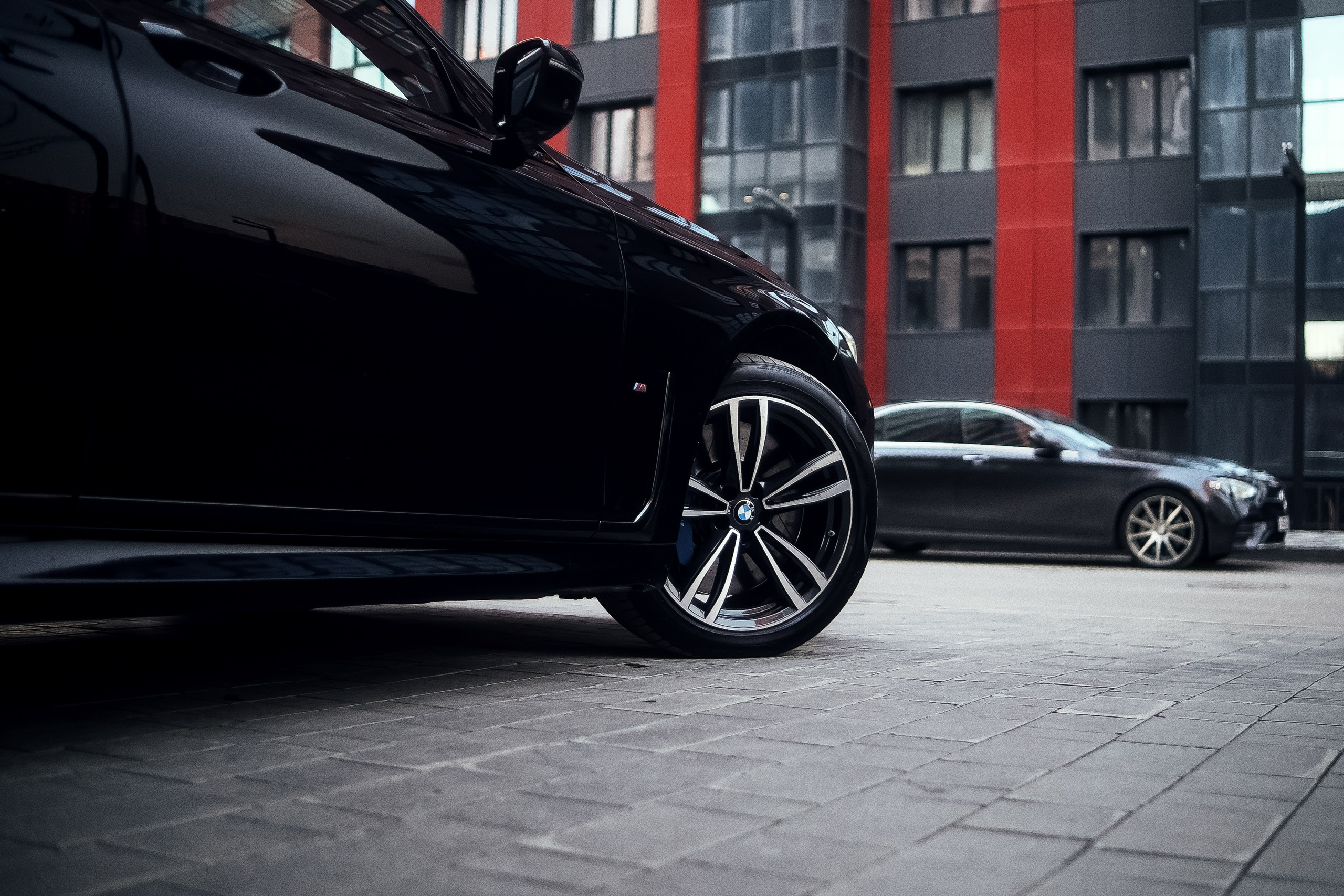 BMW 760Li. Фотограф в Новосибирске Владислав Унтерберг