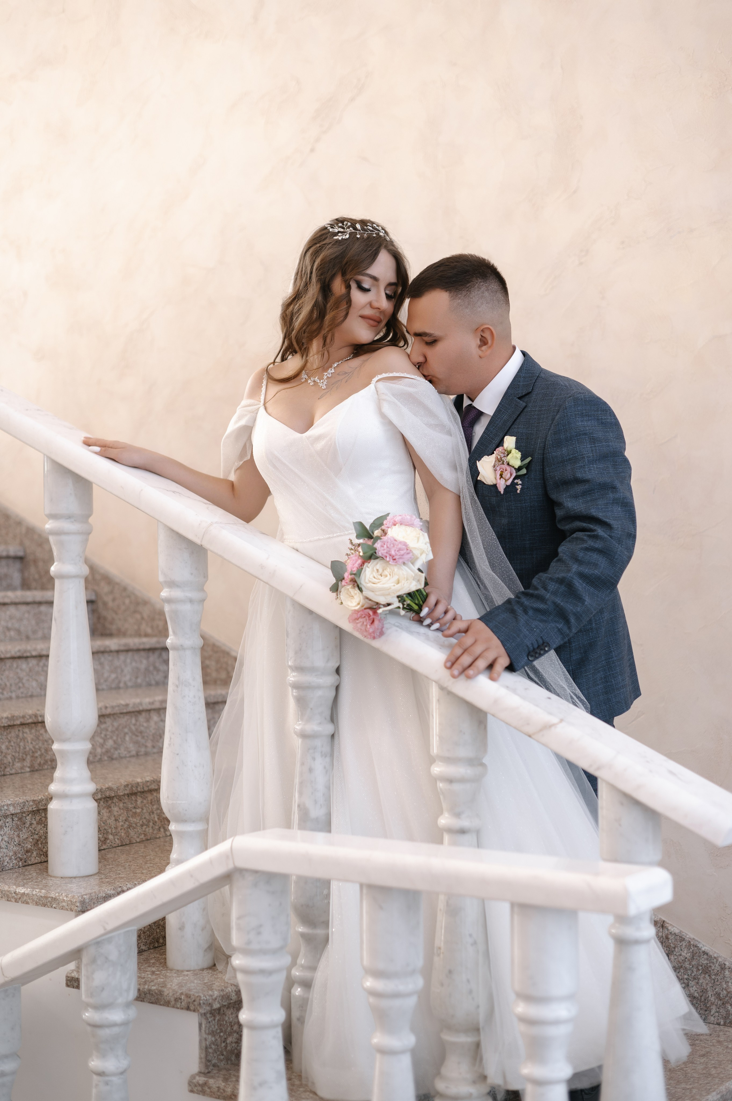 Виктор и Виктория. Свадебный фотограф Белгород