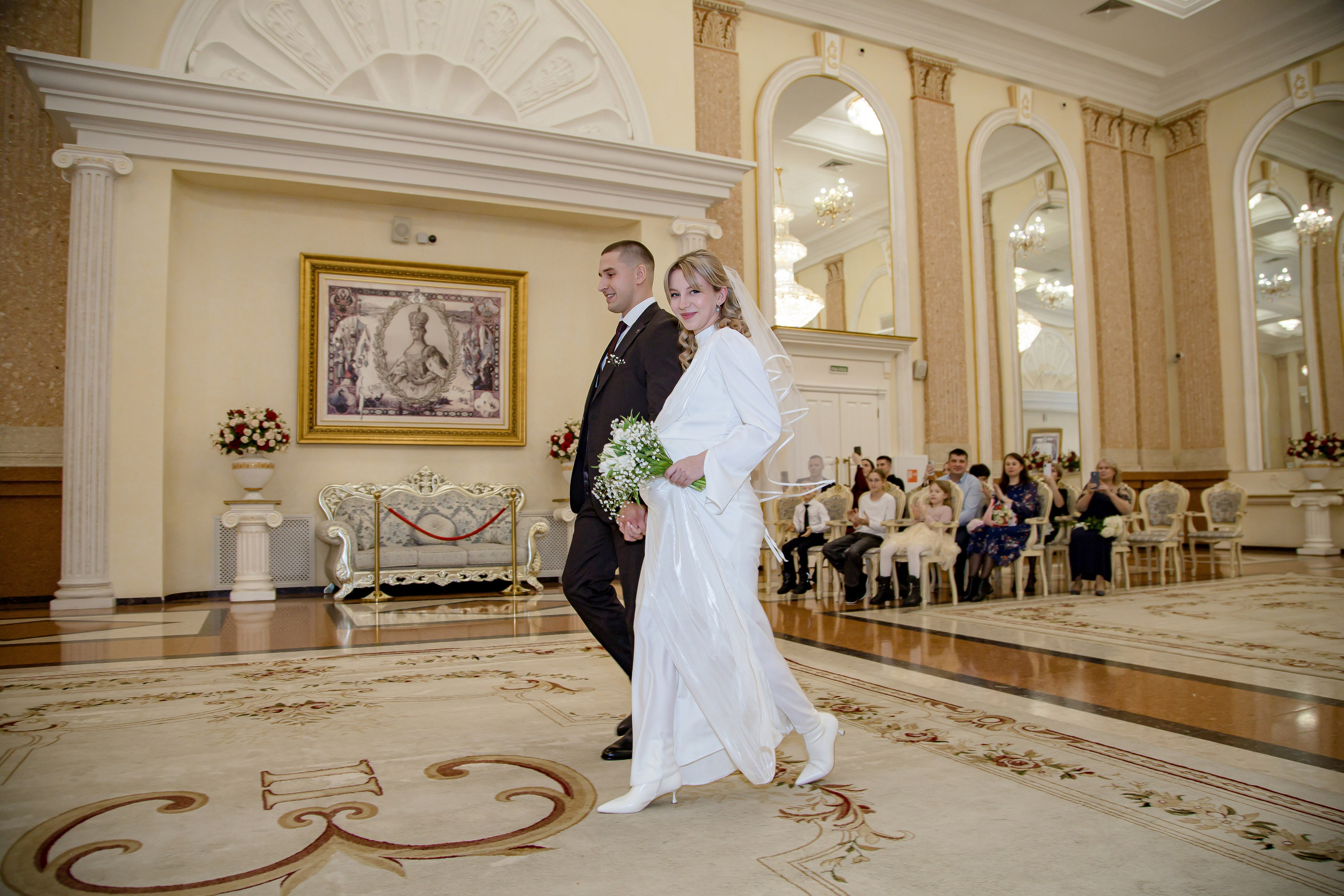 Свадебные фото. Фотограф Краснодара, фотограф в парке Галецкого.репортажный фотограф. детский фотограф, свадебный фотограф. профессиональный фотограф