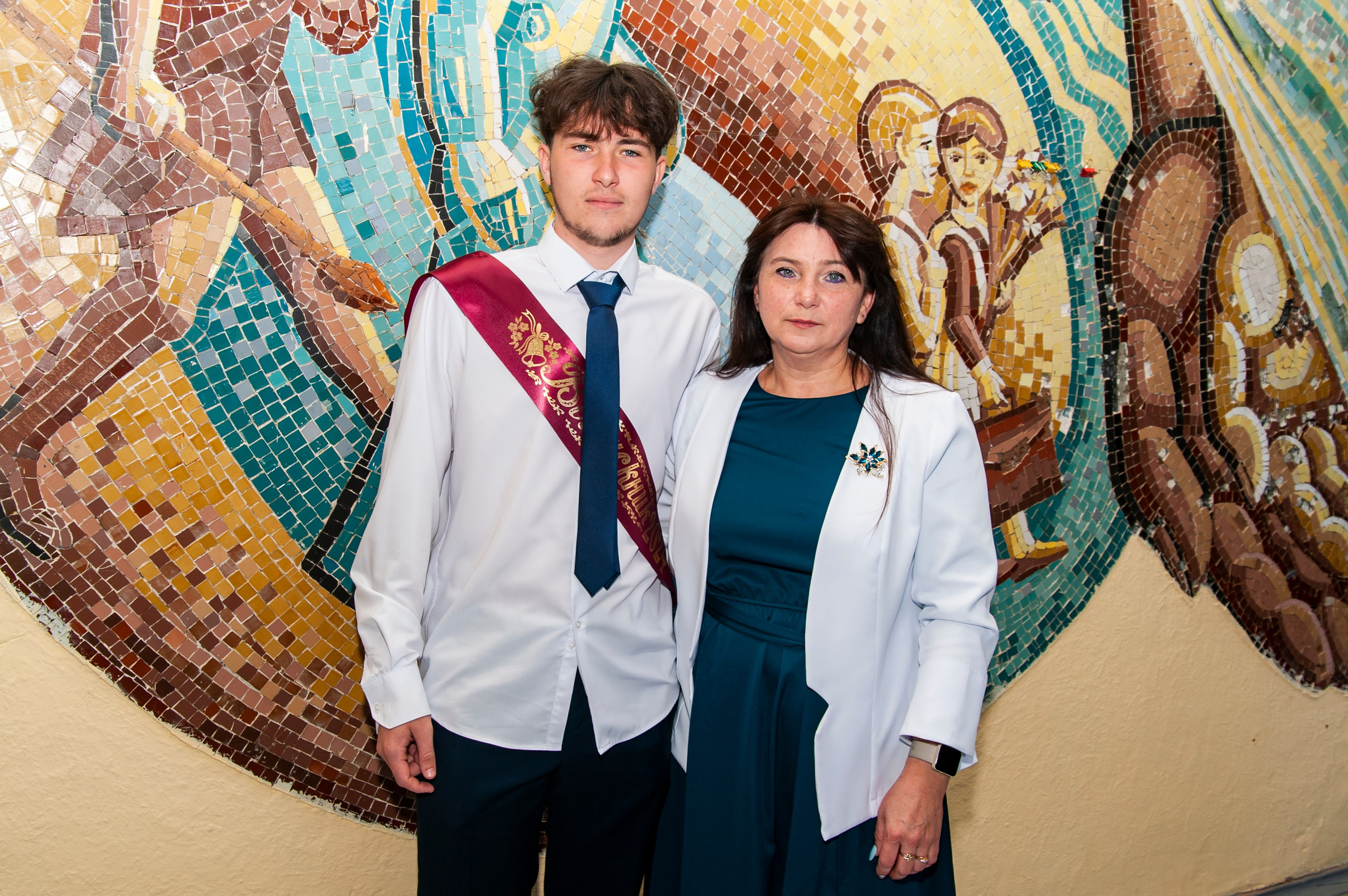 Последний Звонок МАОУ СОШ № 17 им. Эдуарда Есаяна — Архипо-Осиповка. Свадебный и семейный фотограф Денис Лукьянов в Краснодаре, Краснодарском крае и Республике Крым