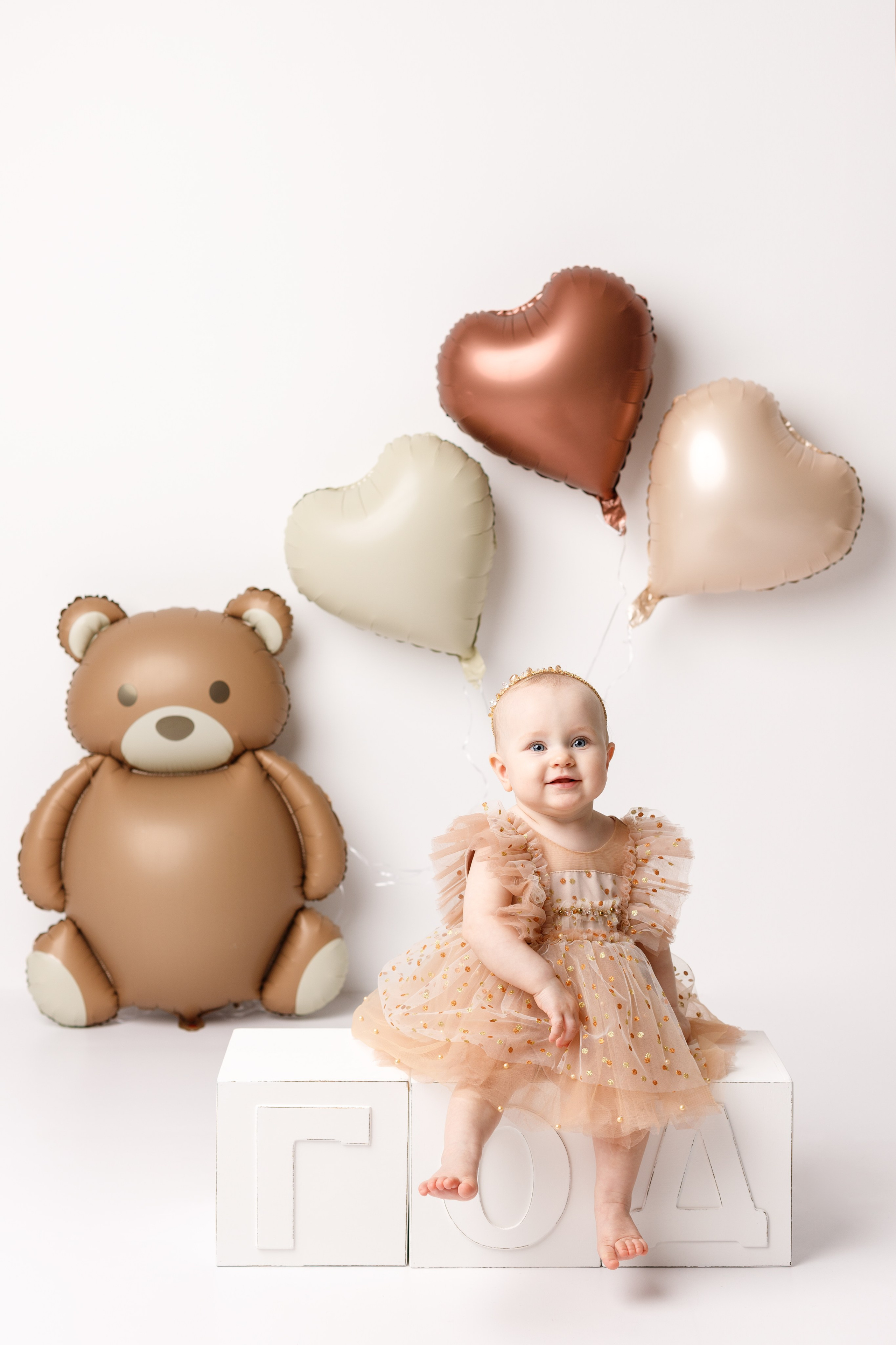 Кира «Первый тортик». Фотограф новорожденных в г. Оренбурге Екатерина Козлова