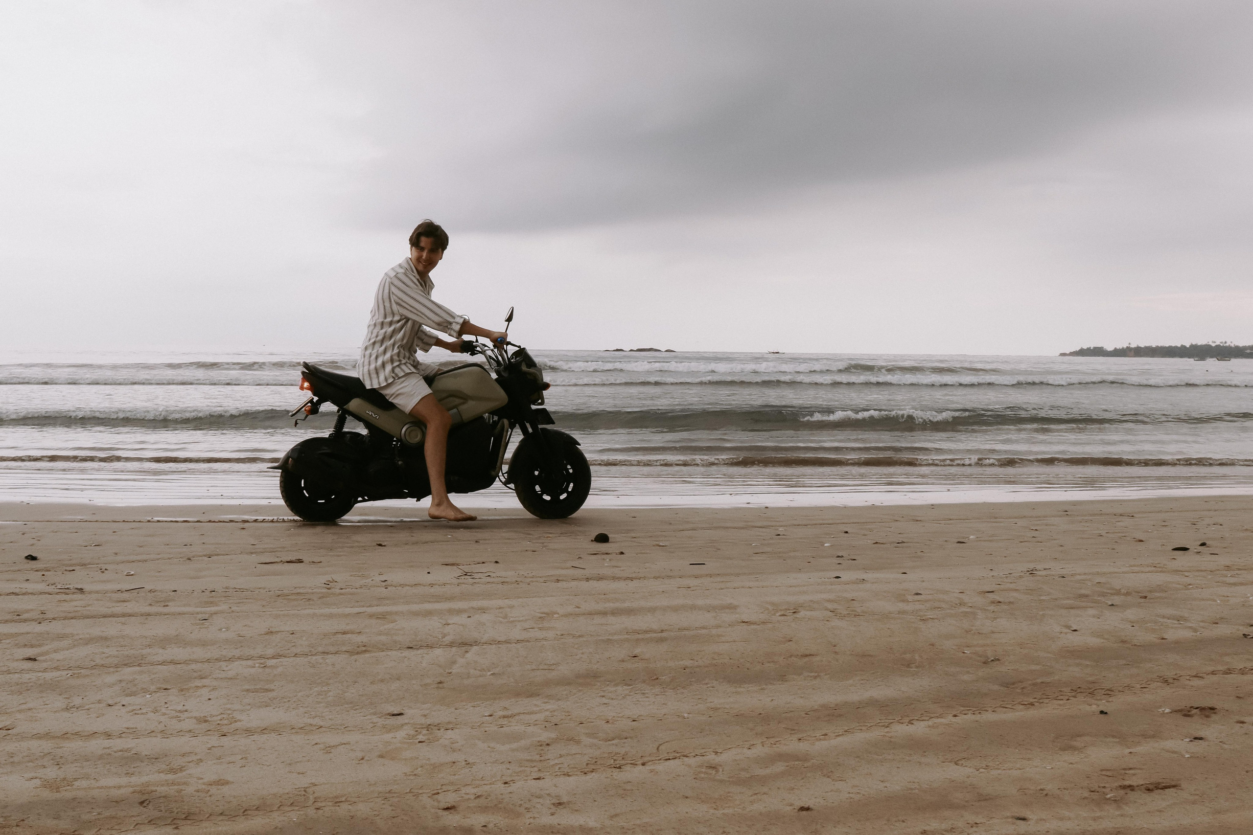 Мирисса пляж. Фотограф на Шри-Ланке