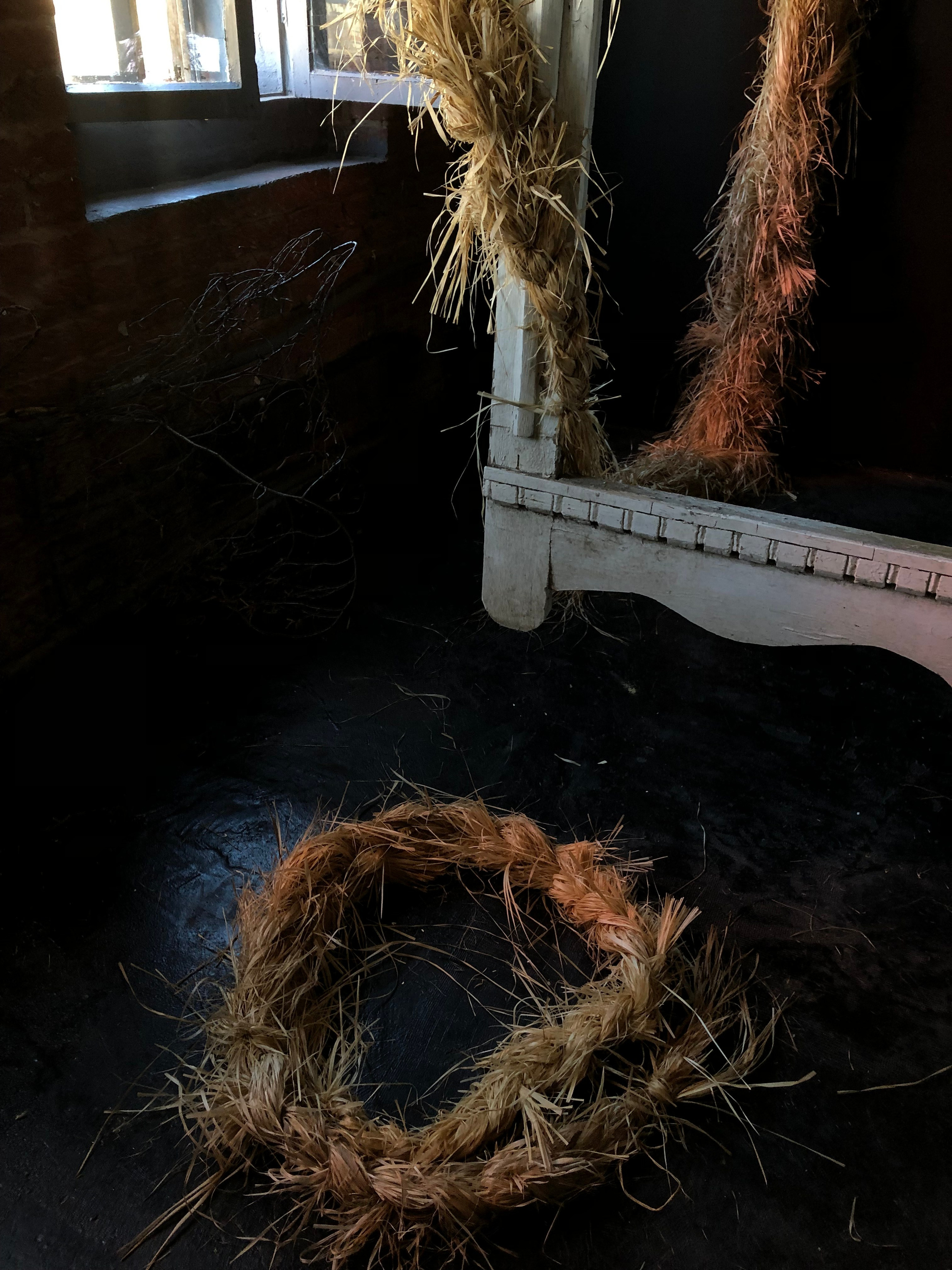 Фотостудия МОХ зал Тьма. Фотограф Настя Лев