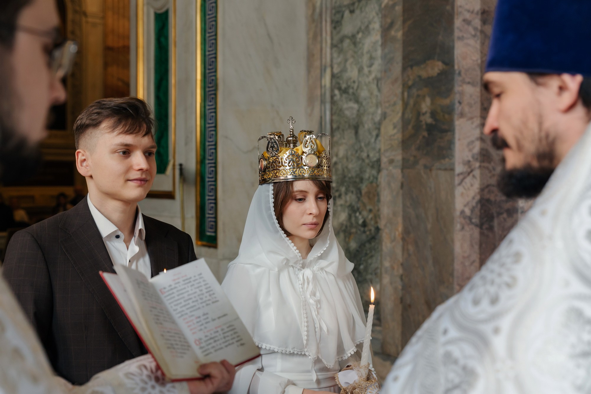 Во сколько обойдется венчание в исаакиевском соборе спб, как записаться на венчание в Питере, проводят ли венчания в Исаакиевском соборе, венчание для двоих Питер, фотограф на венчание Денис Дорфф