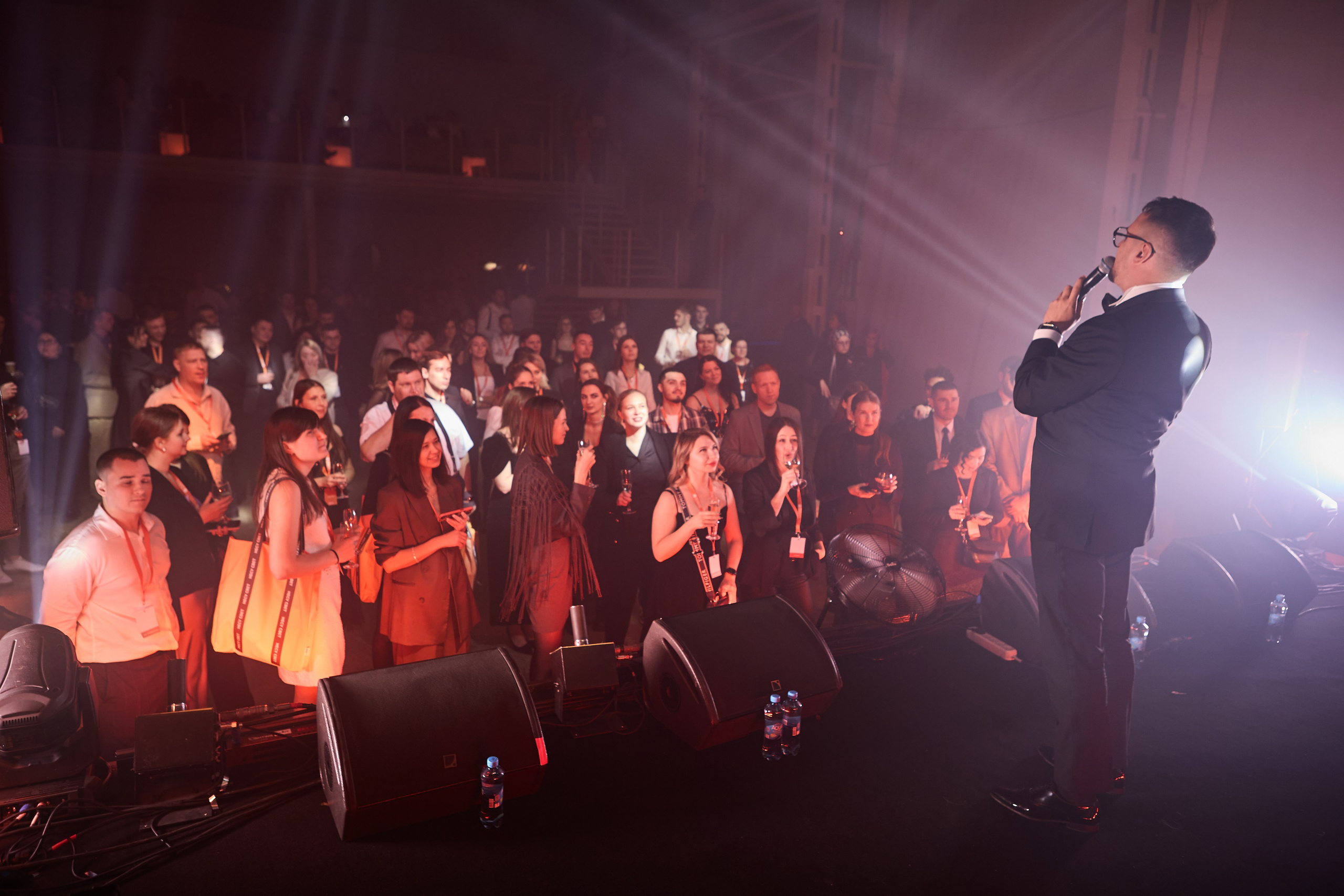 SWG. Антон Гошовский - свадебный и семейный фотограф в Москве и Крыму