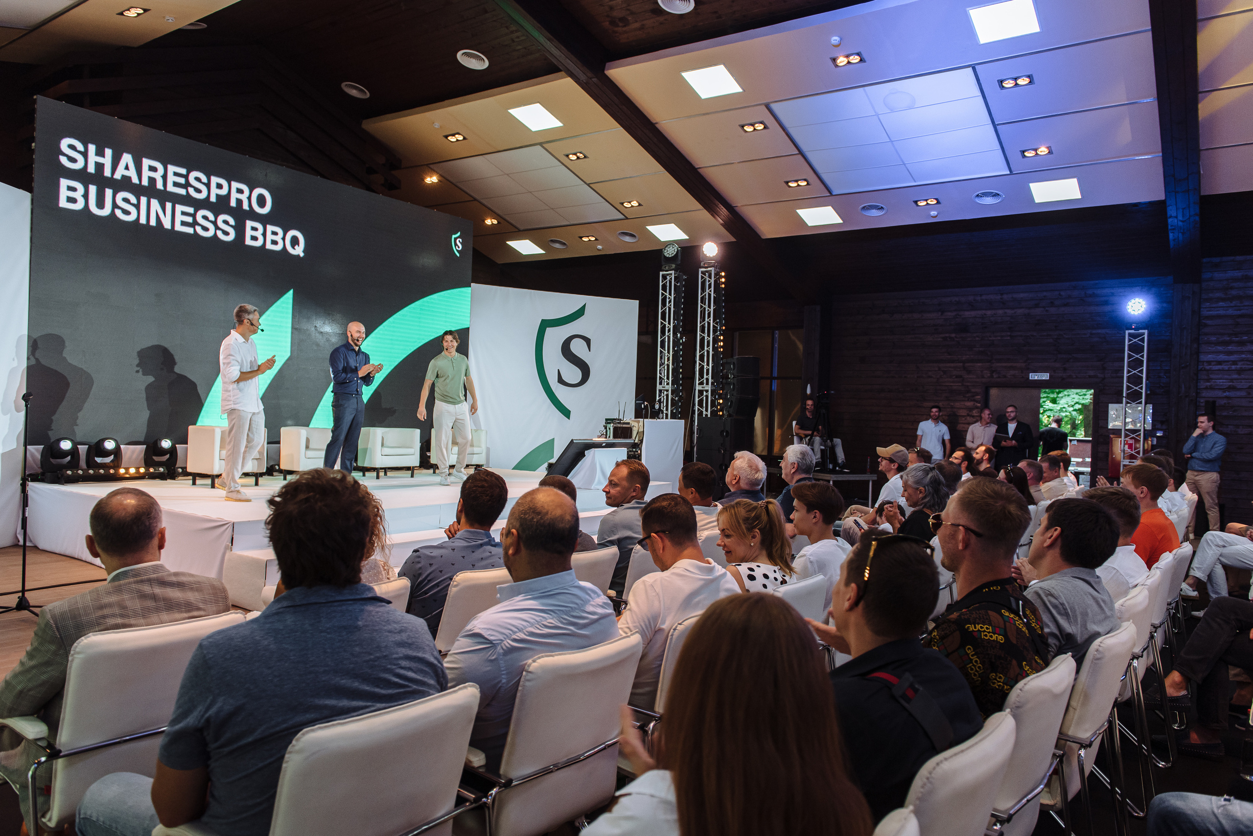 Репортажная фотосъемка. Репортажный и Свадебный фотограф в Москве Макс Макаров