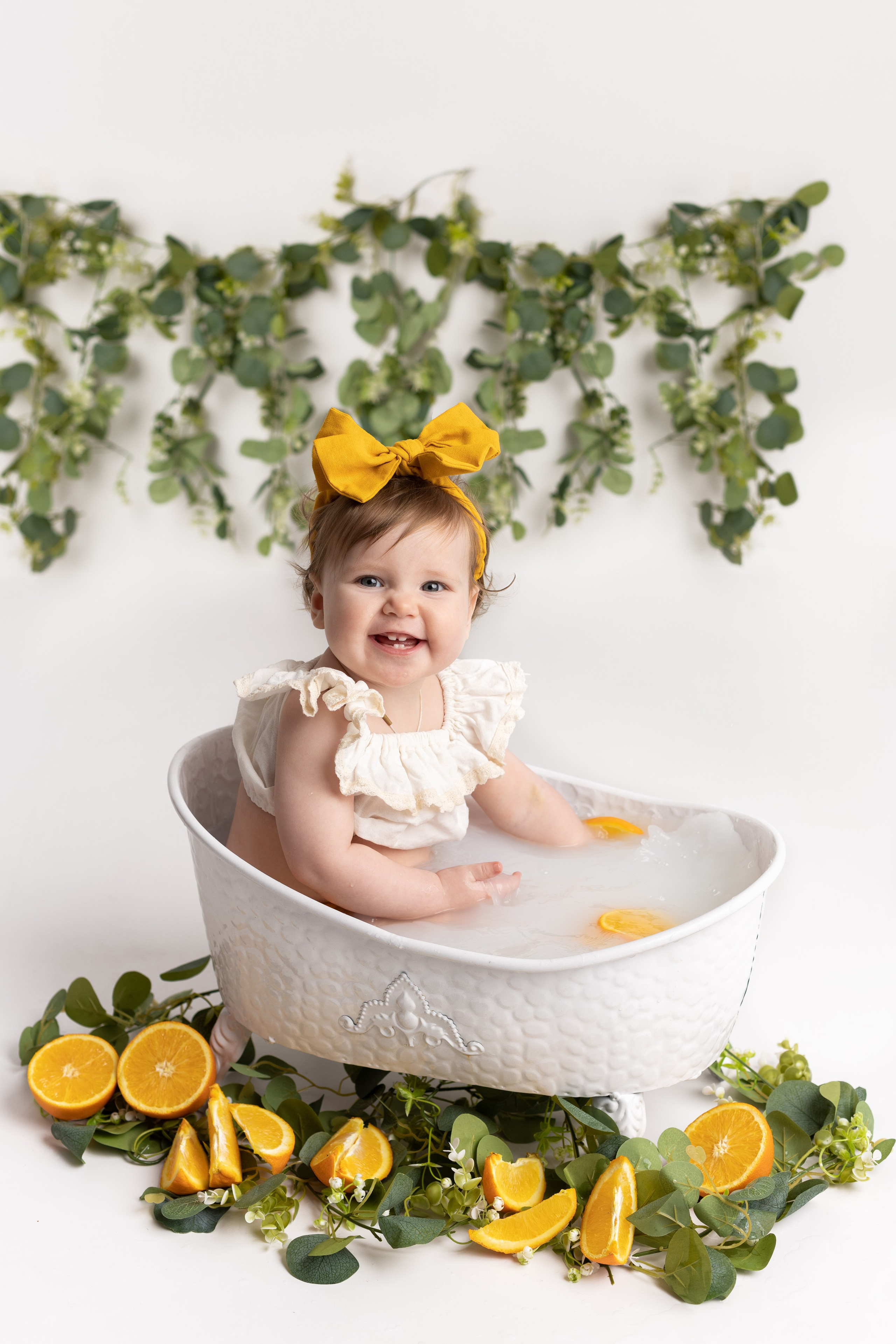 Фотосессия к первому дню рождения. Фотограф новорожденных, детский фотограф в г. Оренбурге Екатерина Козлова