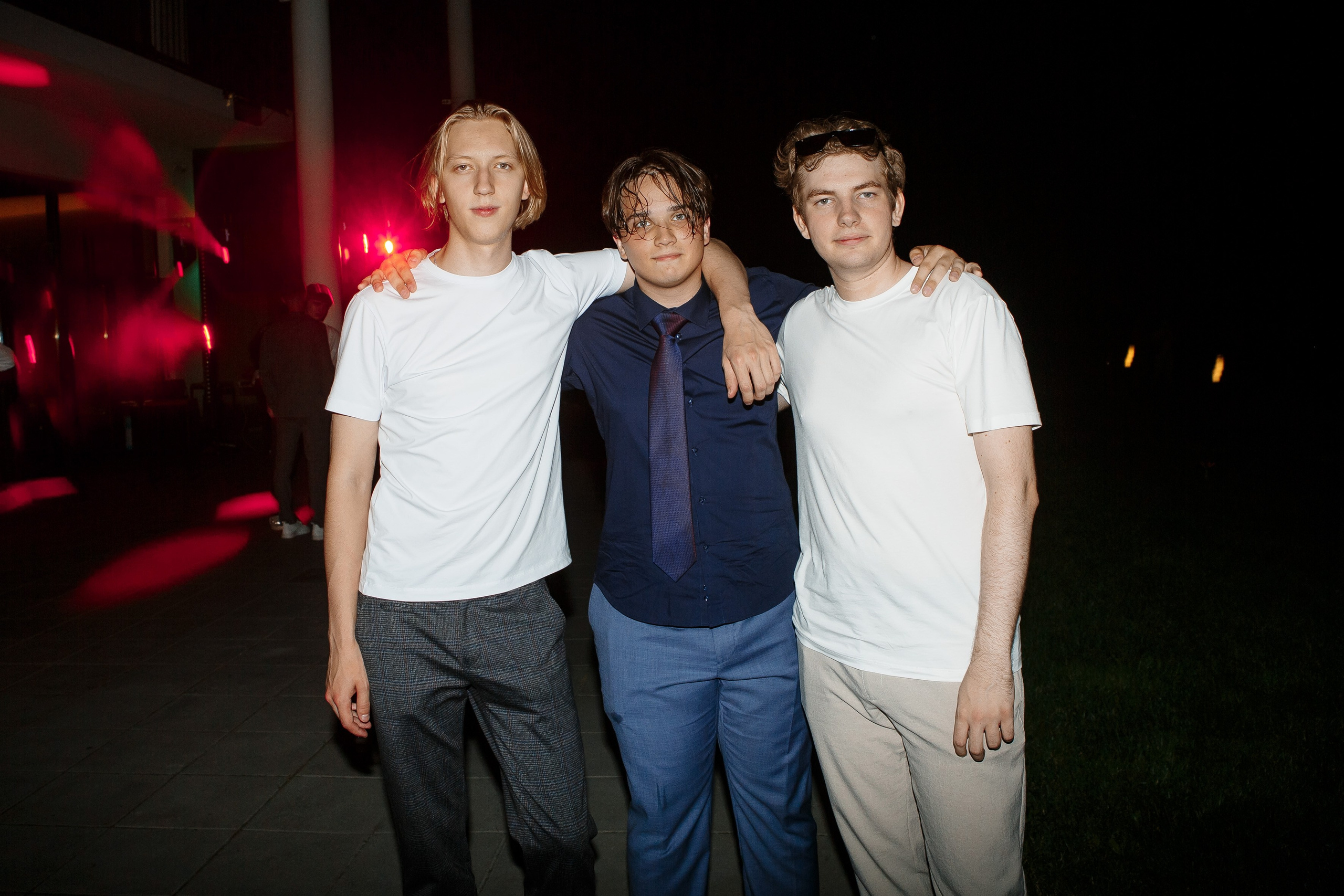 Выпускной Гимназия 12 2024 OpenHouse. Свадебный и портретный Фотограф в Липецке Дмитрий Котюков