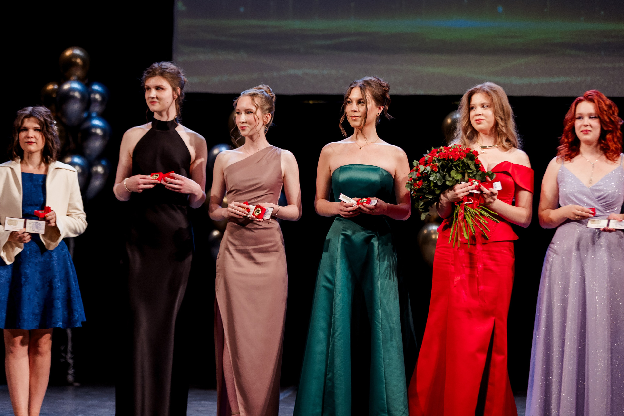 Выпускной 2025. Выпускные альбомы в Зеленограде и Москве