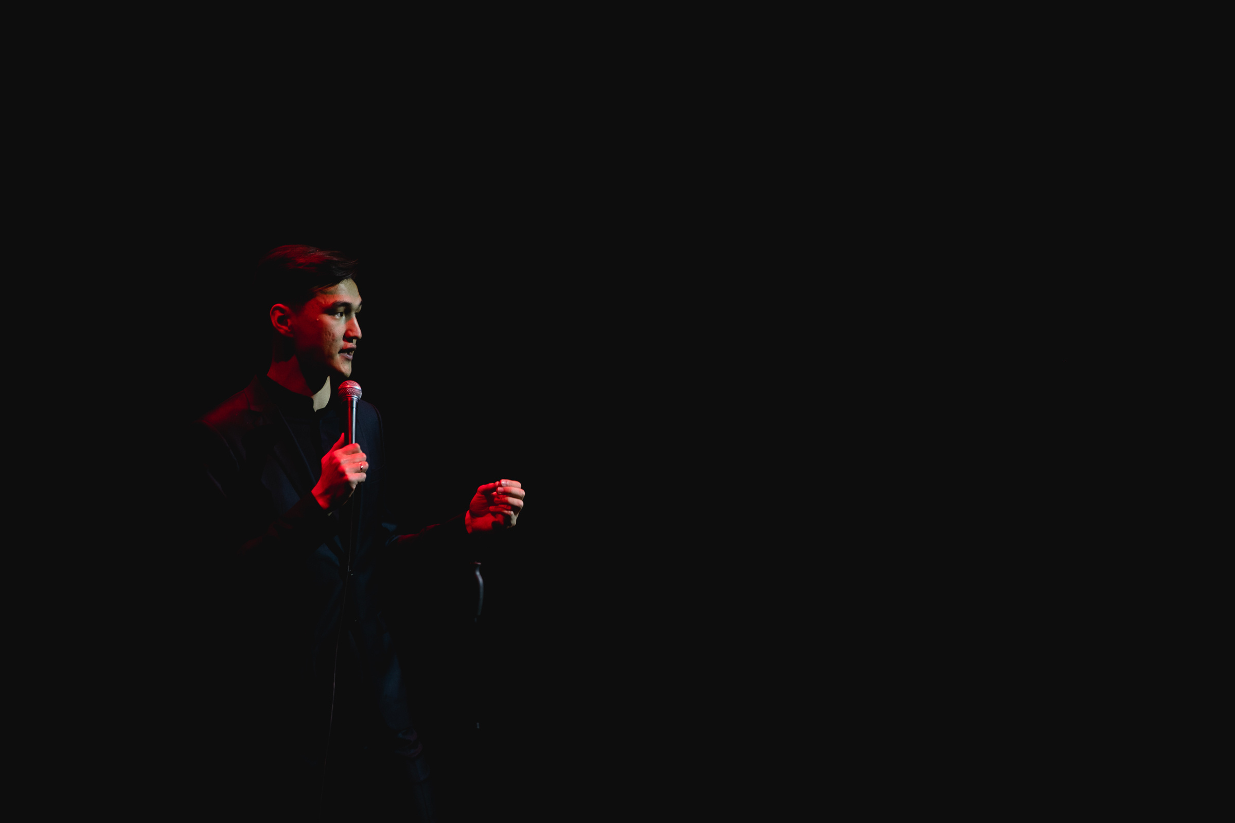 Концерт Большой Stand Up. Нурлан Сабуров и Алексей Щербаков. Репортажный фотограф Александр Задорин, Минск, Беларусь